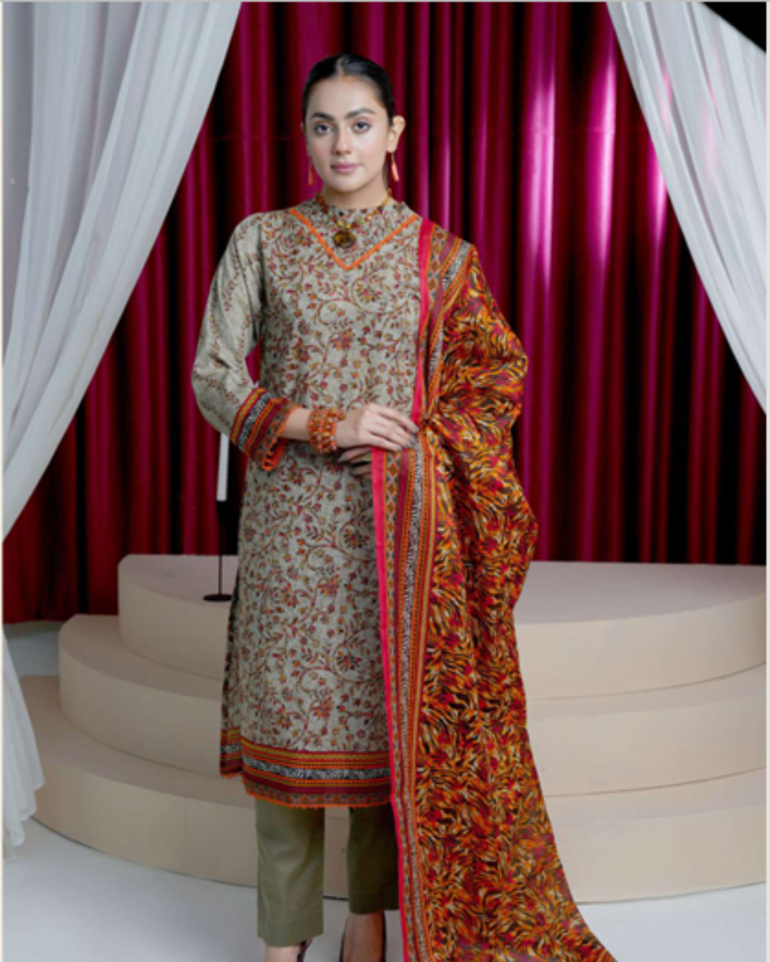 3 Piece - Arfa Unstitched Beach Ladies Transliminor Magic Print Lawn Suit