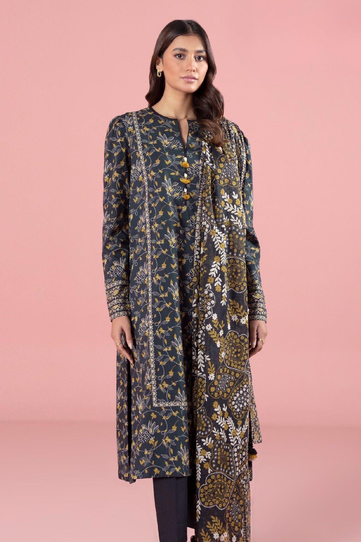 3 Pieces - Sapphire Unstitched Grayish Black Printed Lawn Suit