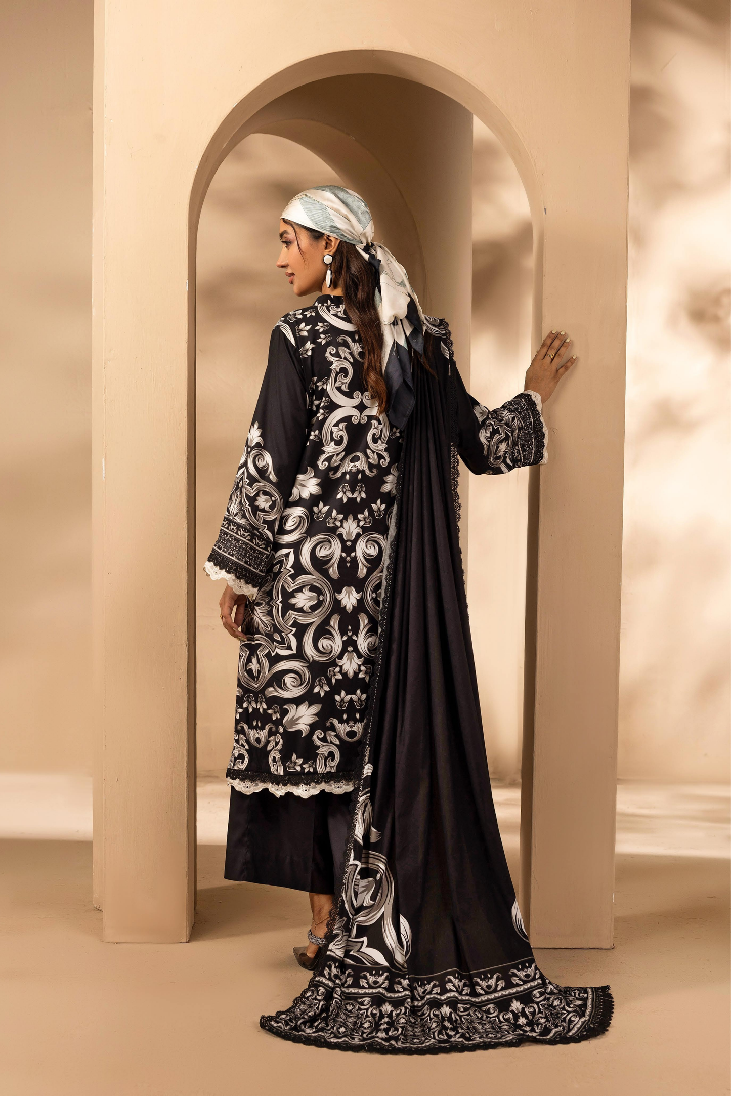 3 Pieces - Rangreza Unstitched Black Printed Linen Suit