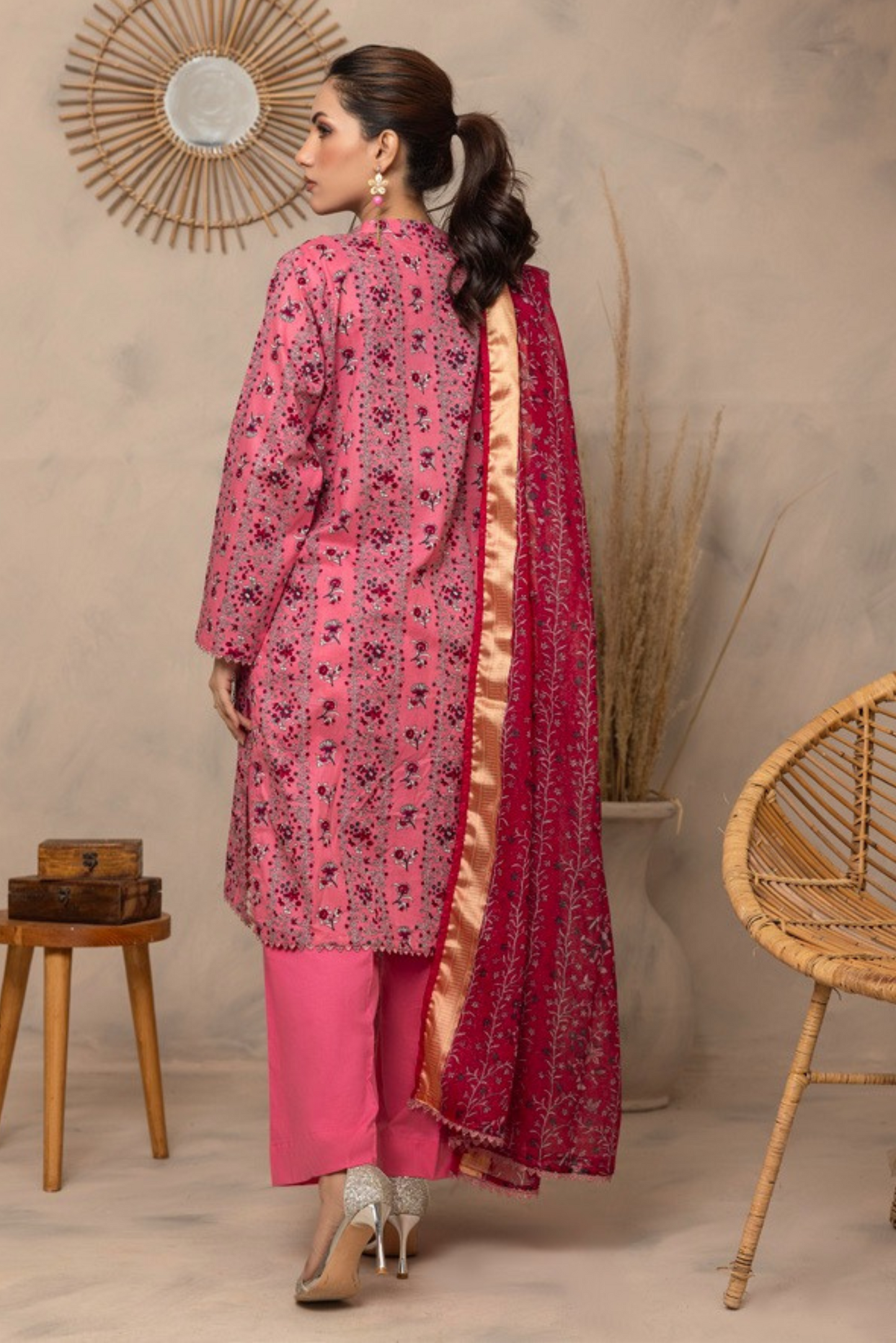 3 Pieces - Regalia Unstitched Pink Fancy Zari Dupatta Printed Shirt Lawn Suit