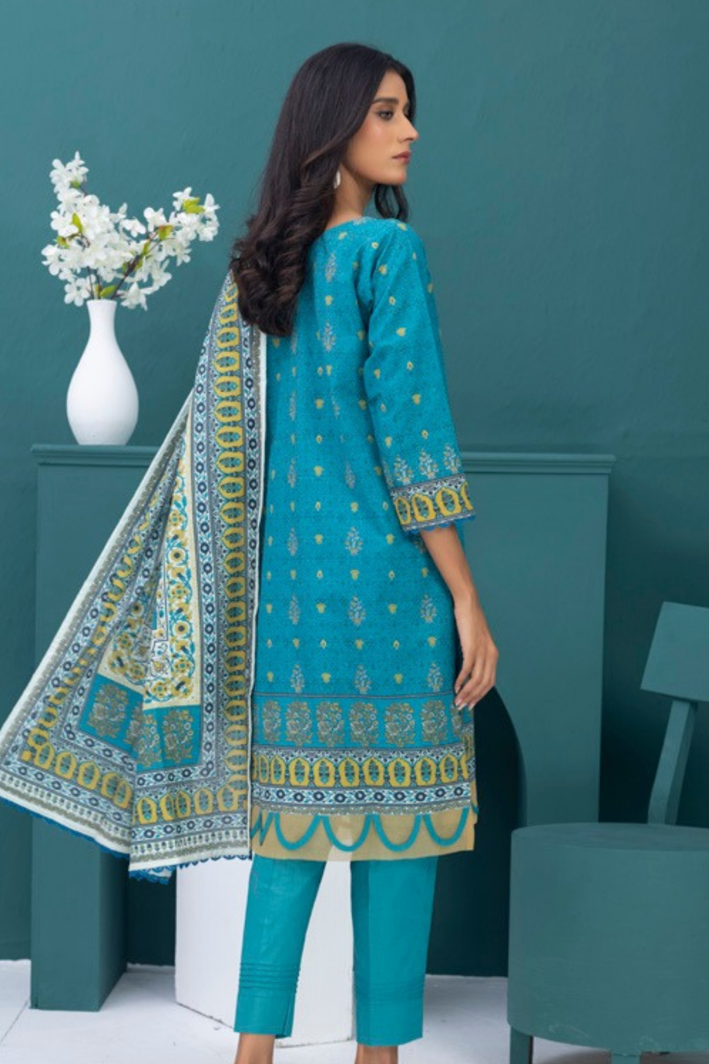 3 Pieces - Regalia Stitched Dark Firoze Printed Khaddar Suit