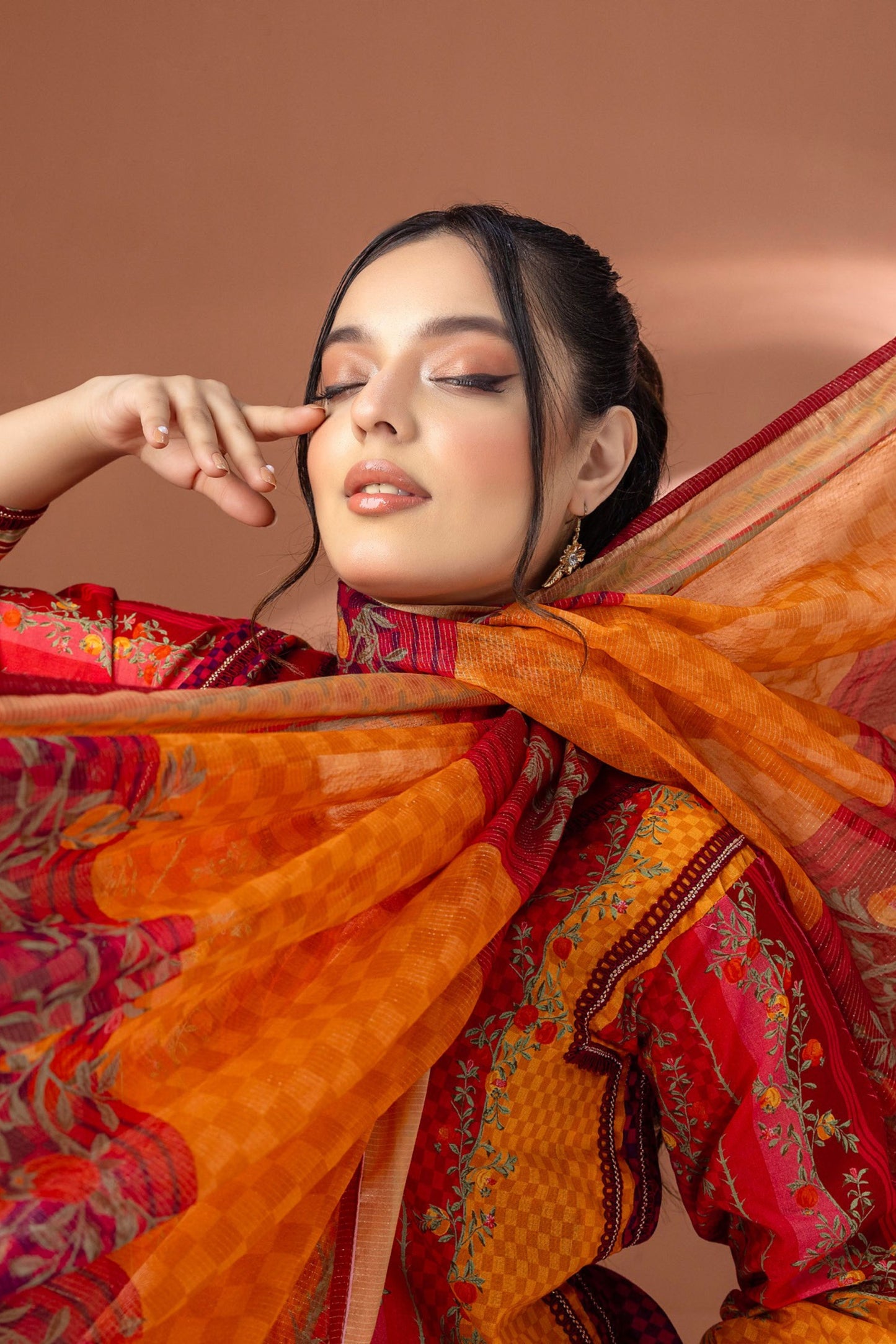 3 Pieces - Regalia Unstitched Red Fancy Zari Dupatta Printed Shirt Lawn Suit