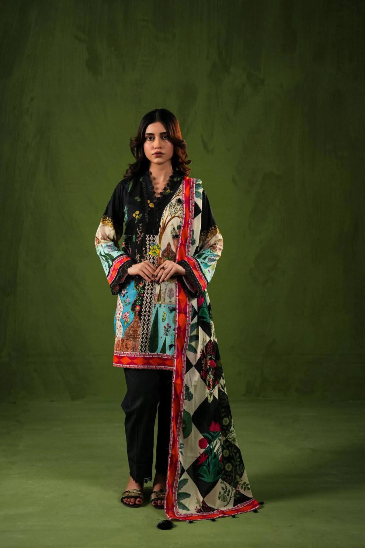 3 Piece: Aangan By Paltar Unstitched Black Ladies Lawn Suit