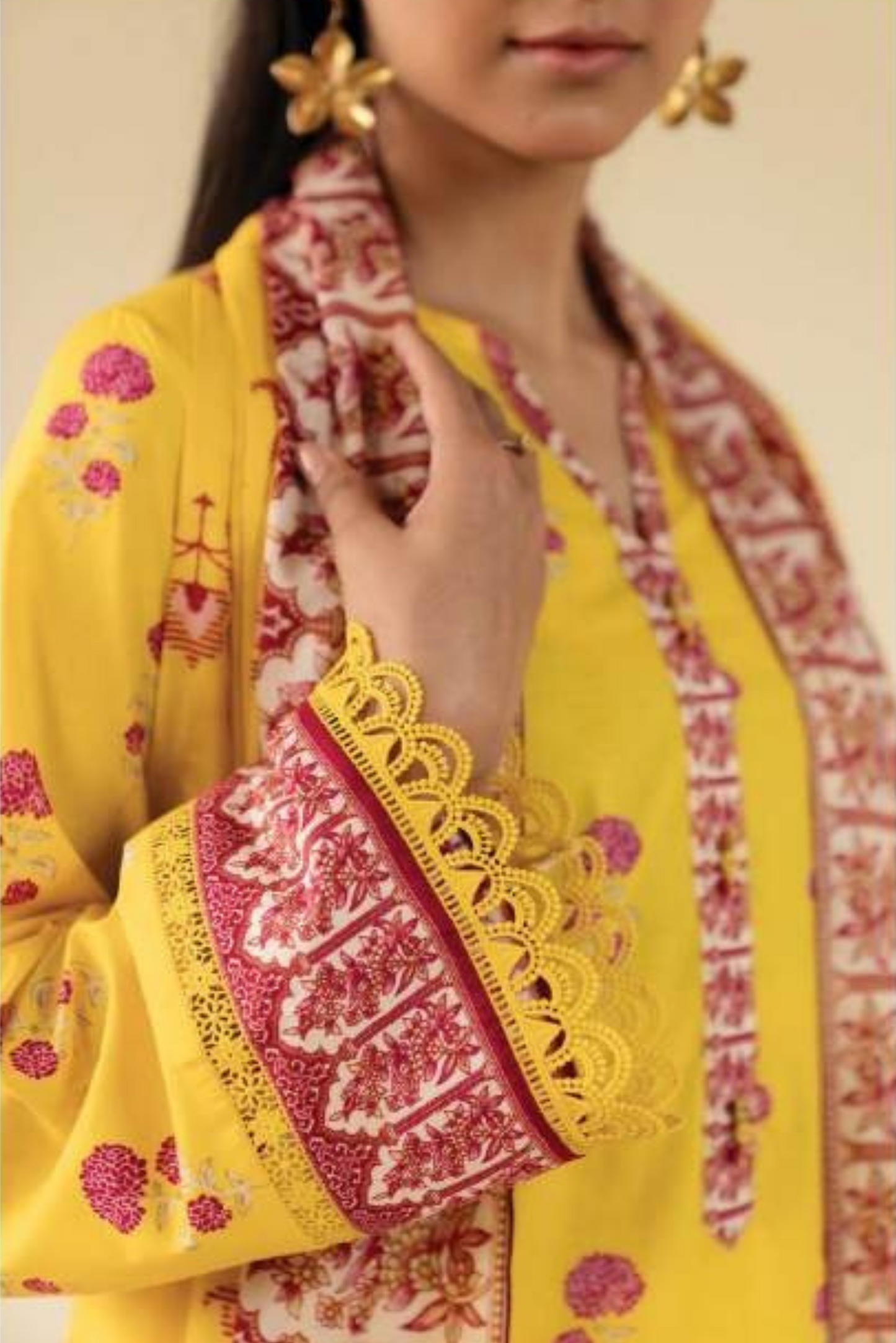 3 Pieces - Beyond East Unstitched Yellow Printed Lawn Suit