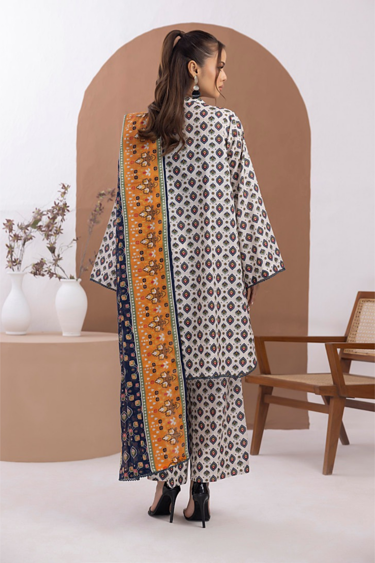 3 Pieces - Regalia Unstitched Skin Printed Lawn Suit