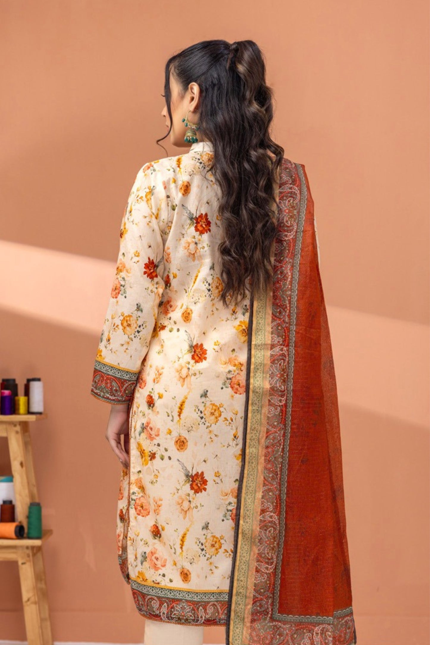 3 Pieces - Regalia Unstitched Skin Fancy Zari Dupatta Printed Shirt Lawn Suit