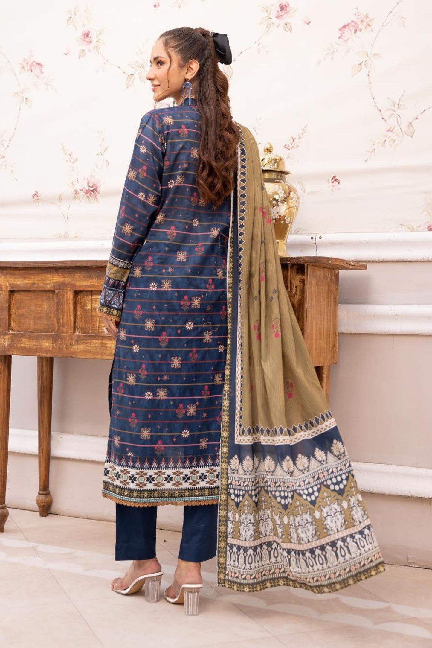 3 Pieces - Haya By Legends Unstitched Blue Printed Lawn Suit