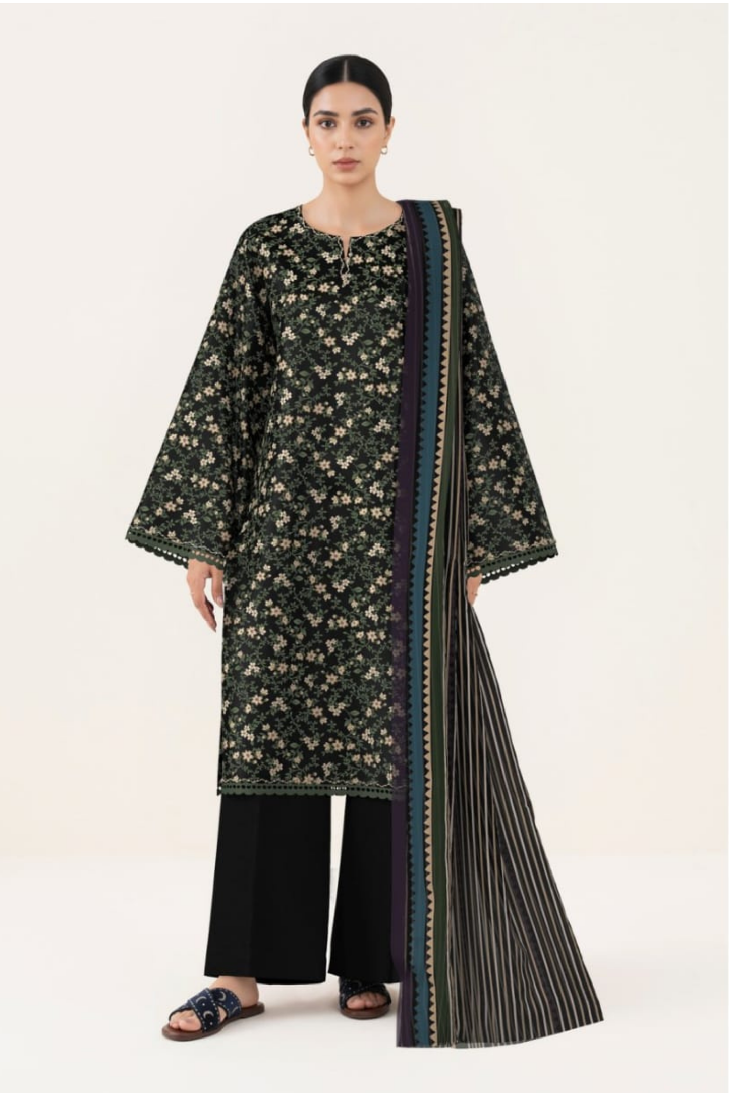 3 Pieces - Sapphire Unstitched Black Lawn Suit