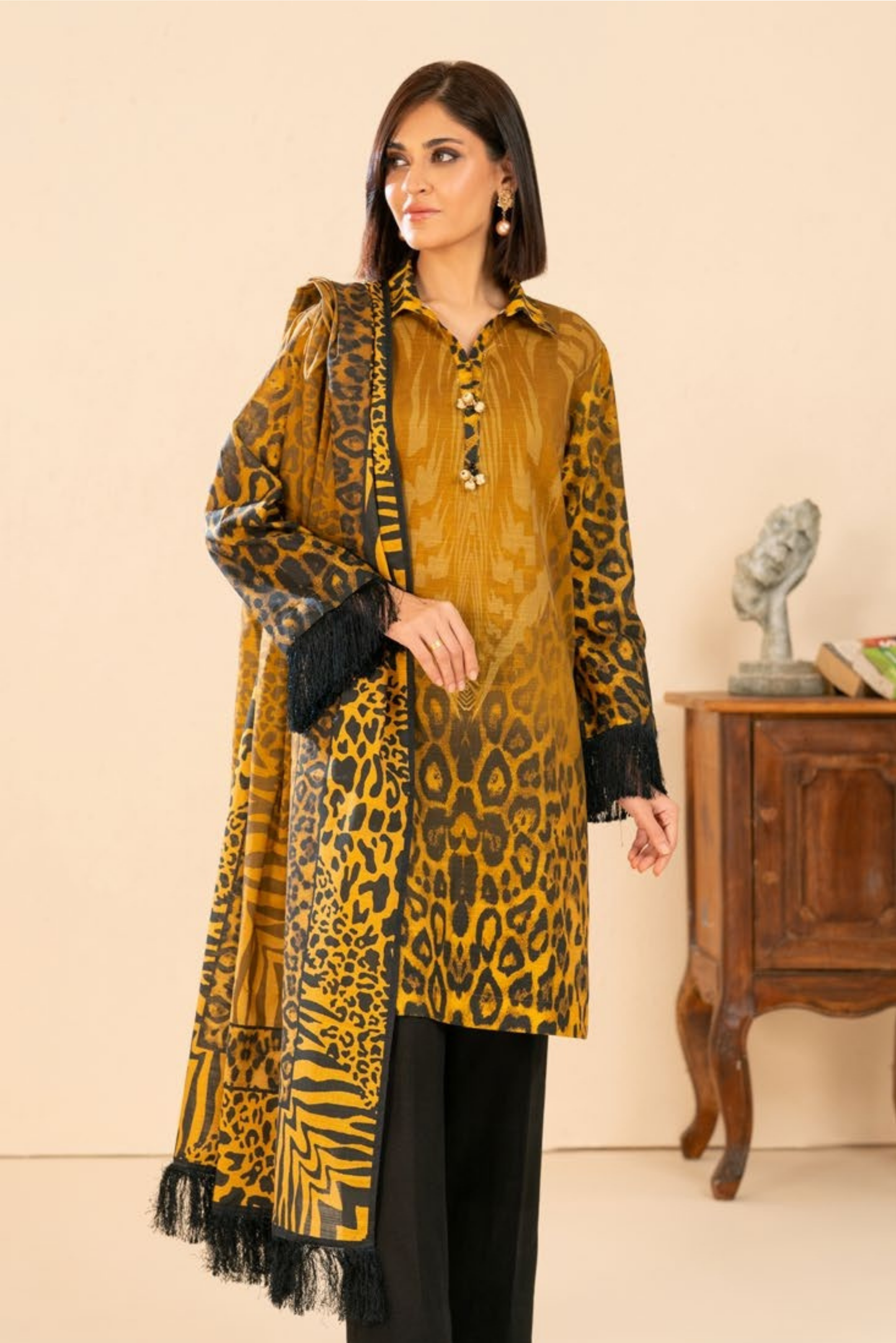 3 Pieces - GulAhmed Unstitched Orange Printed Khaddar Suit