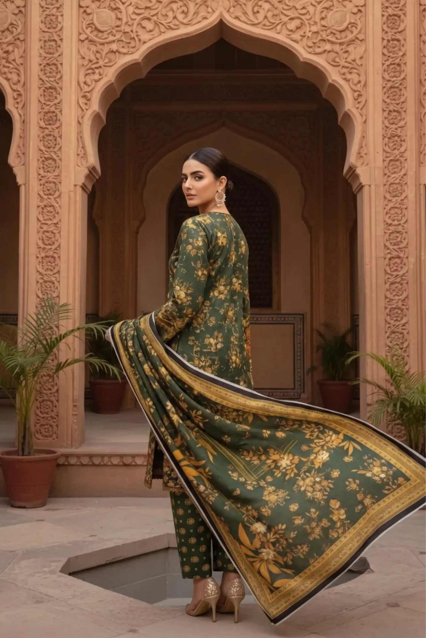 3 Pieces - Marooj Unstitched Green BanaDora Linen Suit