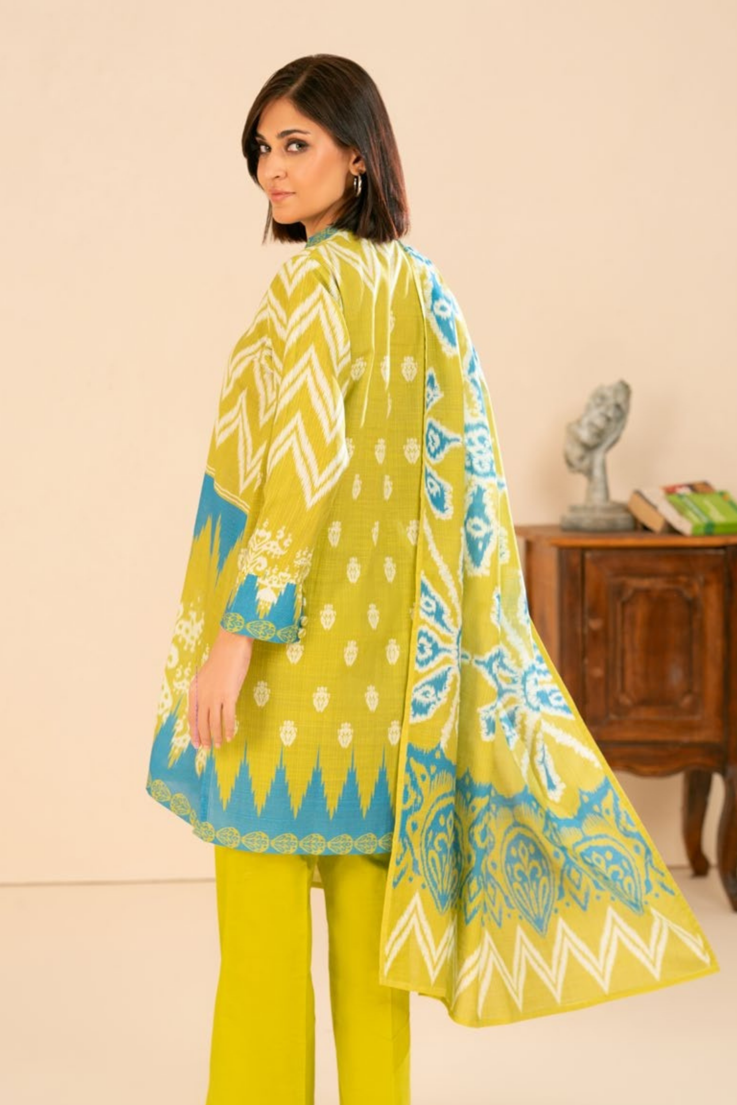 3 Pieces - GulAhmed Unstitched Brass Printed Khaddar Suit