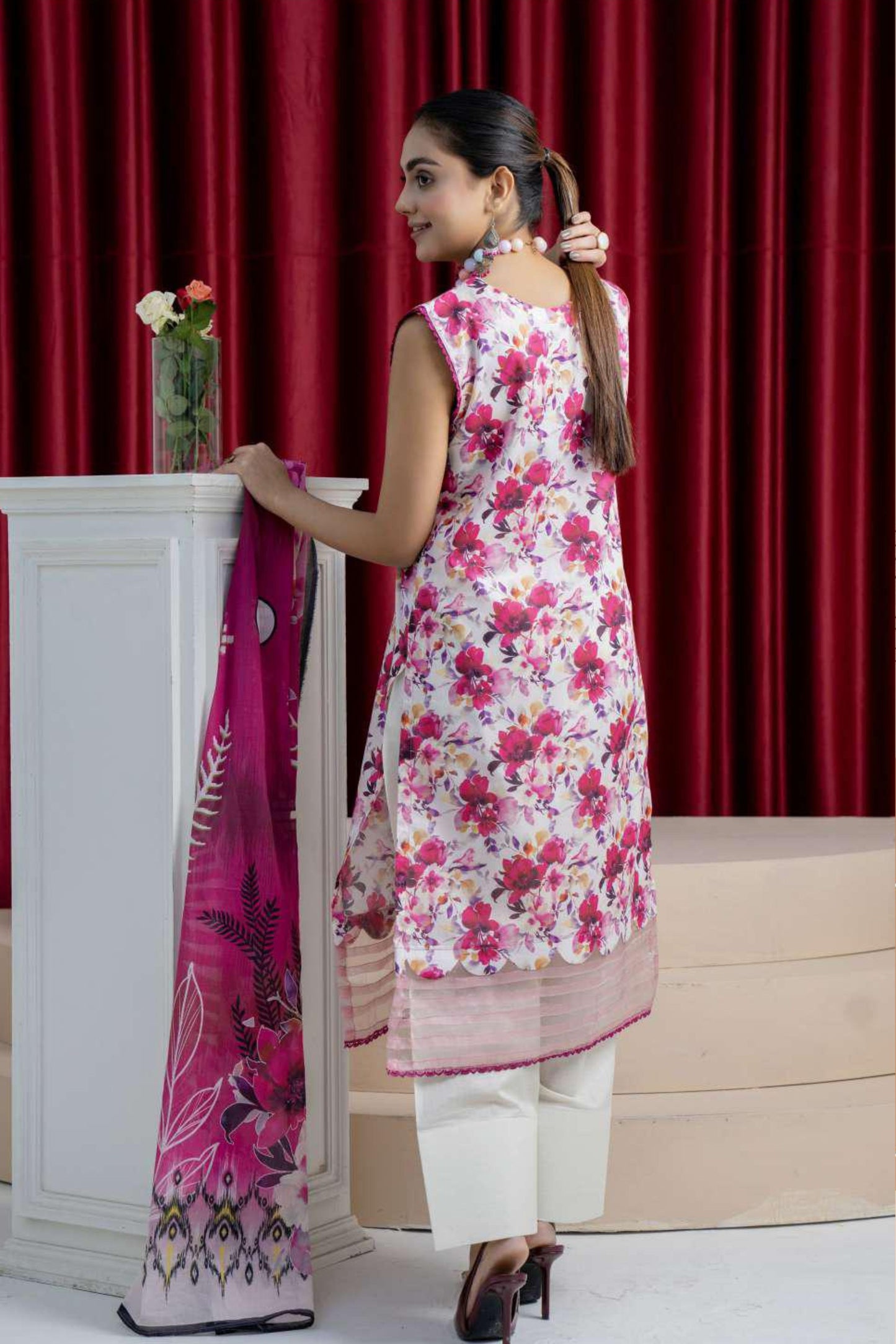 3 Pieces - B&C Unstitched Whtie Printed Lawn Suit