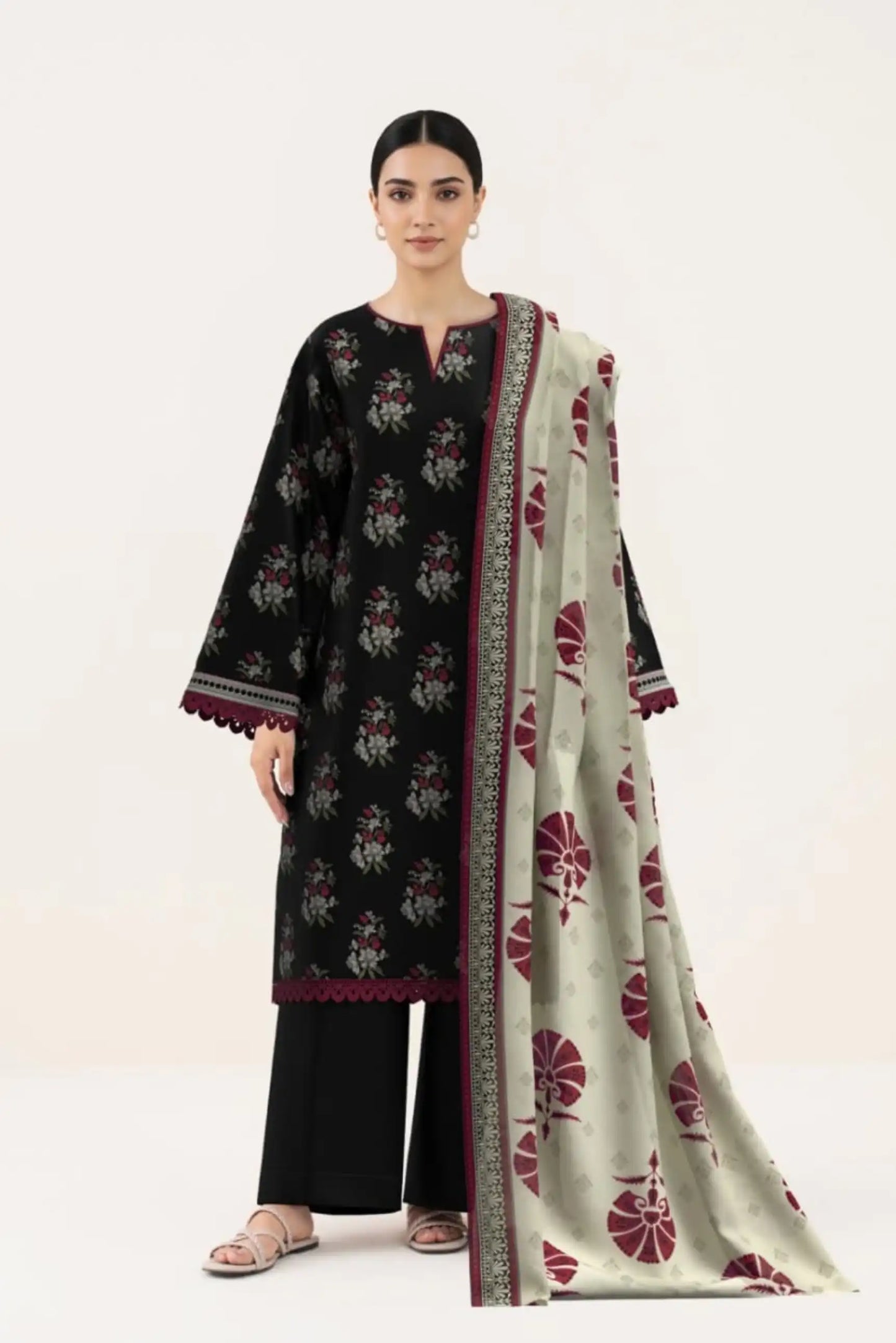 3 Pieces - Sapphire Unstitched Black Lawn Suit
