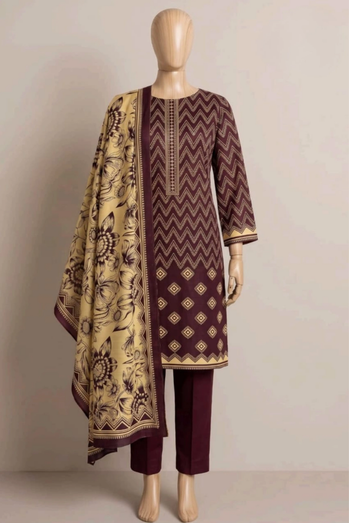 3 Pieces - Rijja By Murashe Unstitched Dark Mehroon Ladies Khaddar Suit
