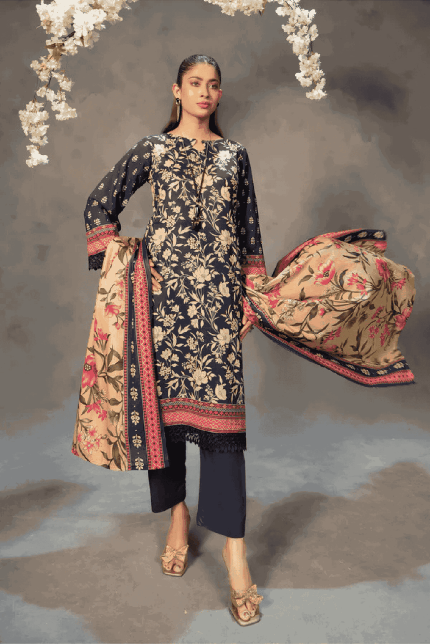 3 Piece - Mahi Unstitched Blue Ladies Transliminor Magic Print Lawn Suit