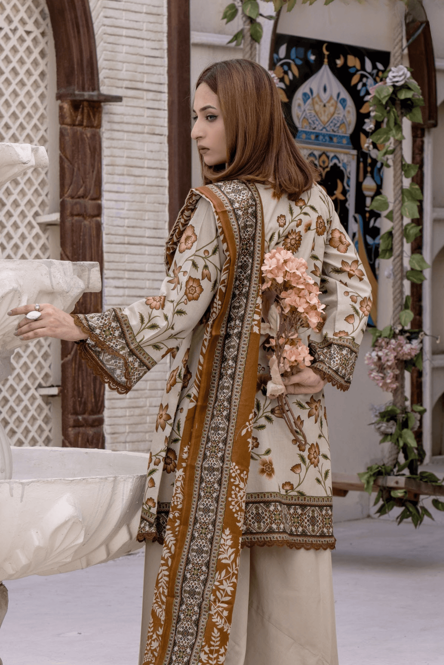 3 Pieces - Janan Unstitched Skin Printed Lawn Suit