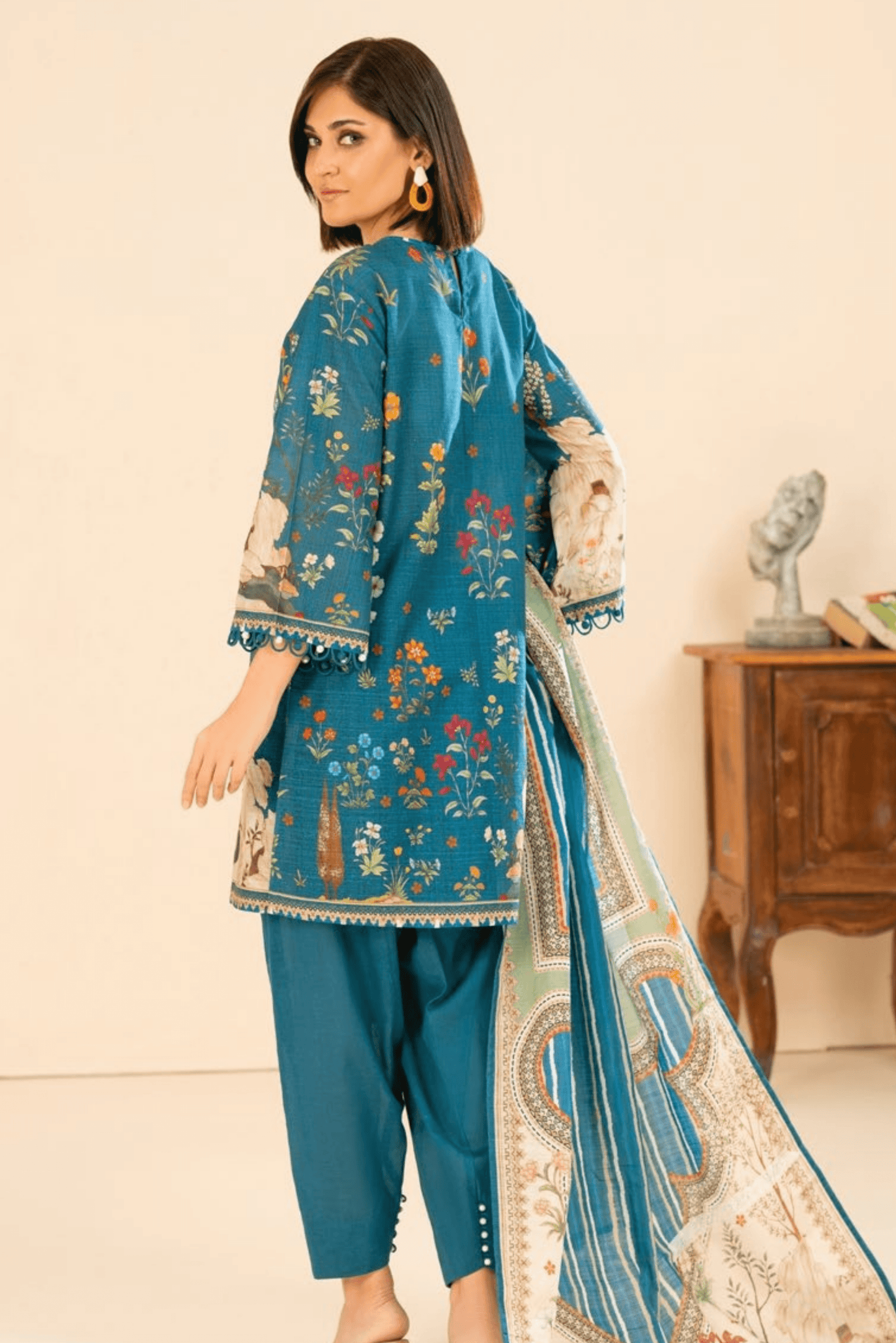 3 Pieces - GulAhmed Unstitched Blue Printed Khaddar Suit