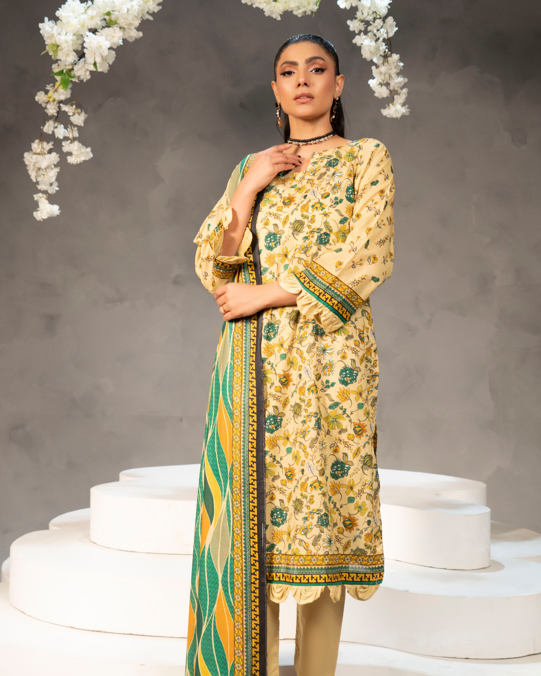 3 Piece - Mahi Unstitched Skin Ladies Transliminor Magic Print Lawn Suit