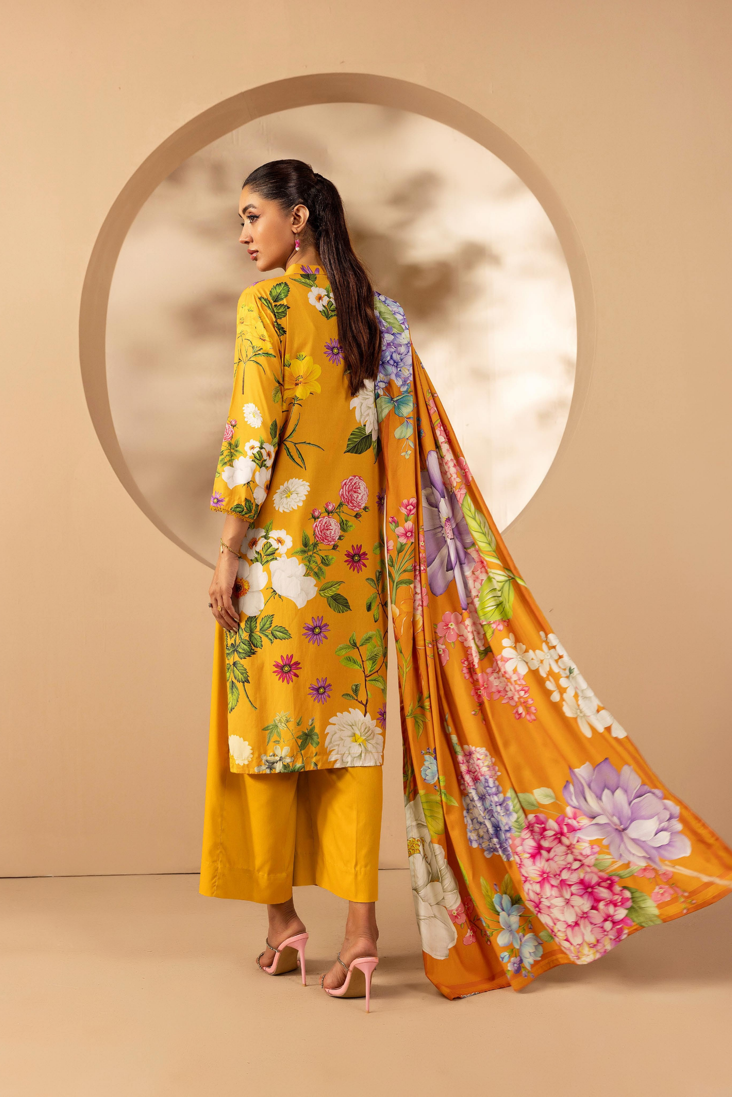 3 Pieces - Rangreza Unstitched Yellow Printed Linen Suit
