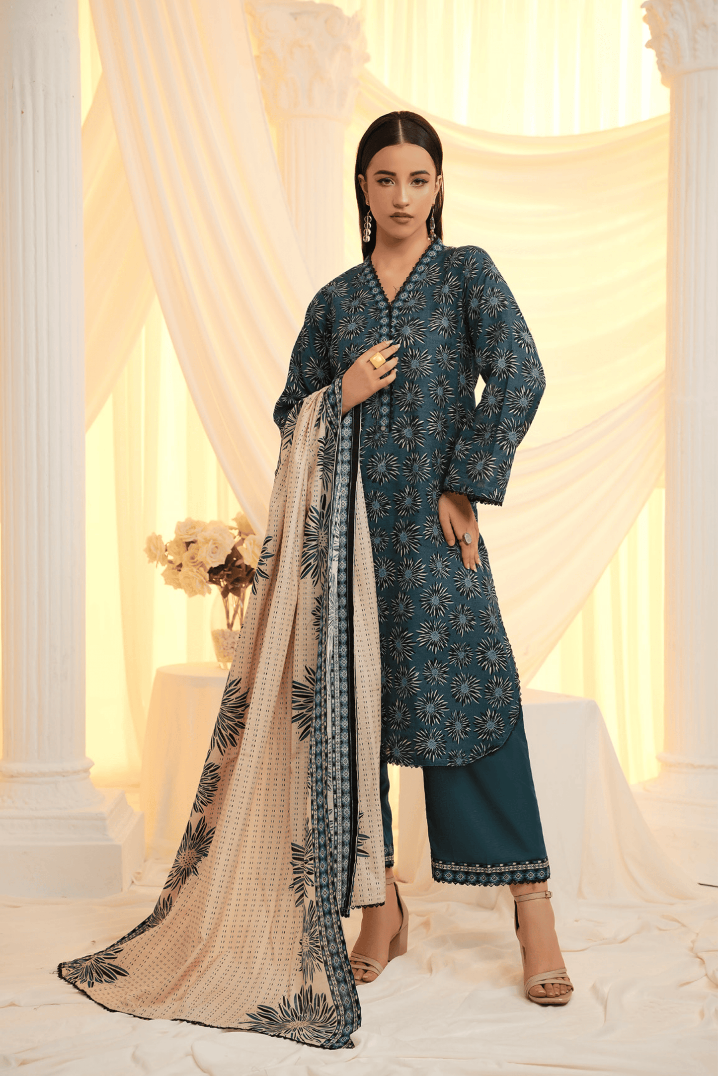 3 Pieces - Regalia Unstitched Zink Printed Khaddar Suit