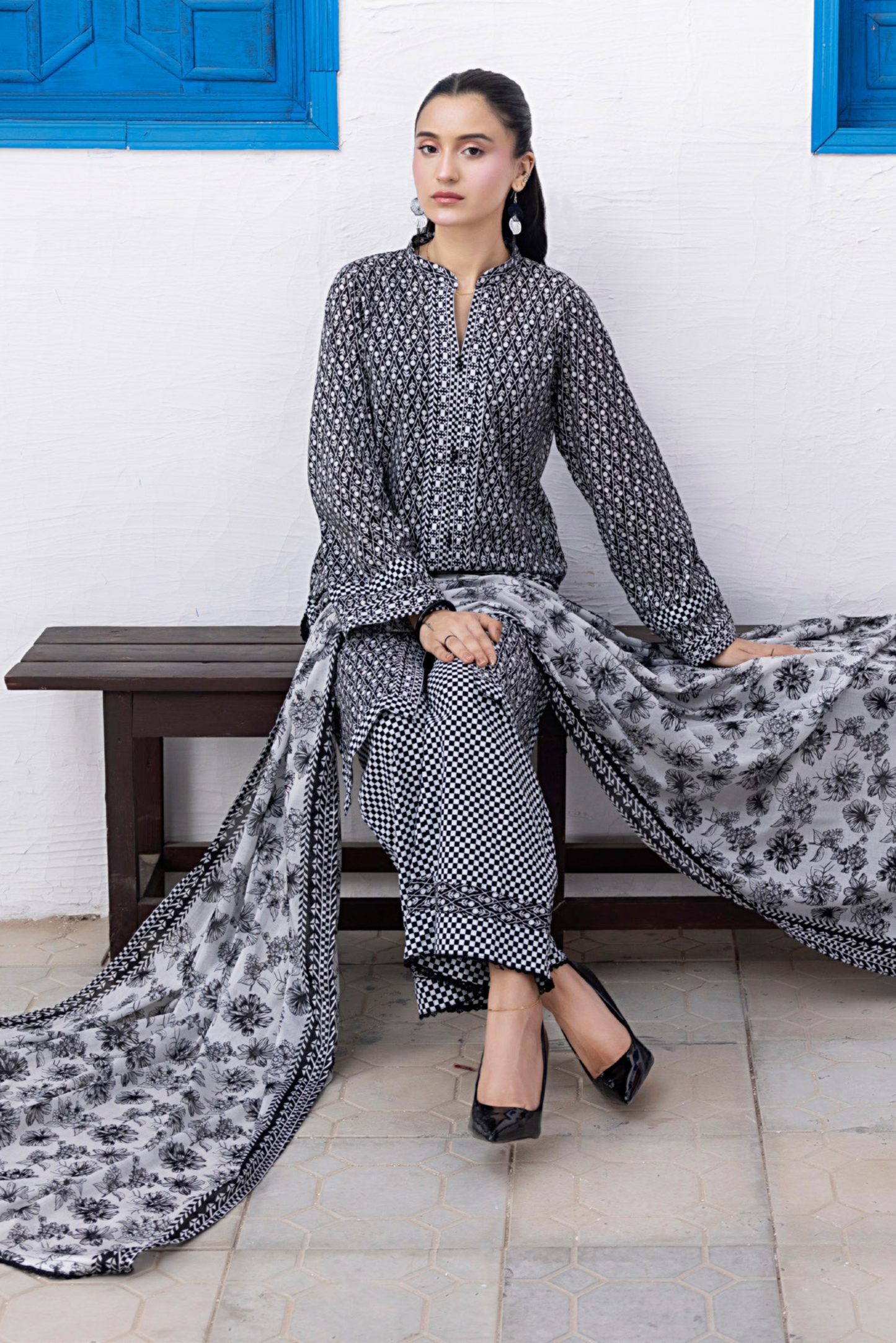 3 Pieces - Regalia Unstitched Black Print Lawn Suit