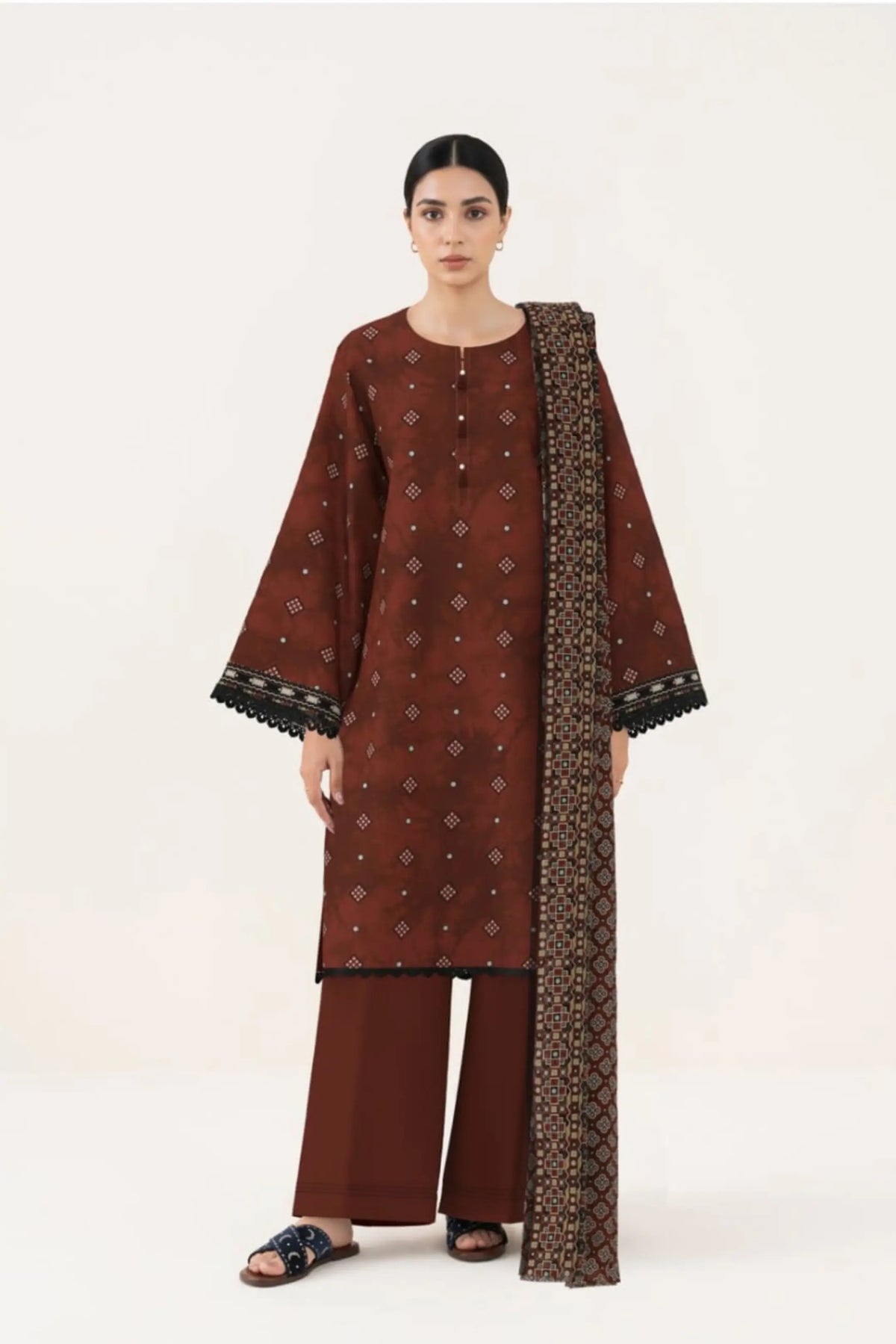 3 Pieces - Sapphire Unstitched Maroon Ladies Lawn Suit