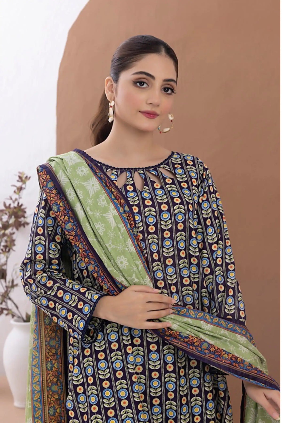 3 Pieces - Regalia Unstitched Navy Blue Printed Lawn Suit