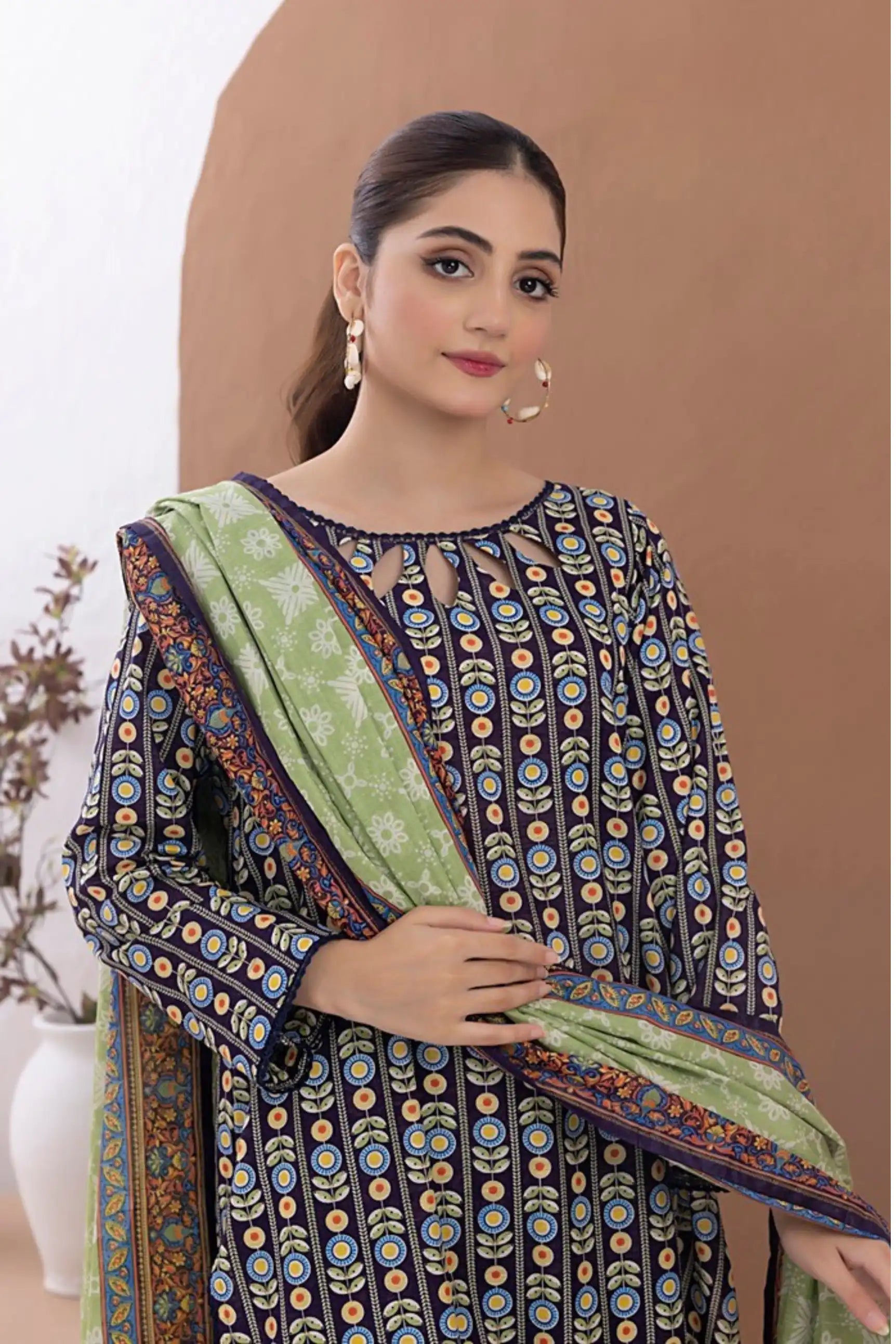 3 Pieces - Regalia Unstitched Navy Blue Printed Lawn Suit