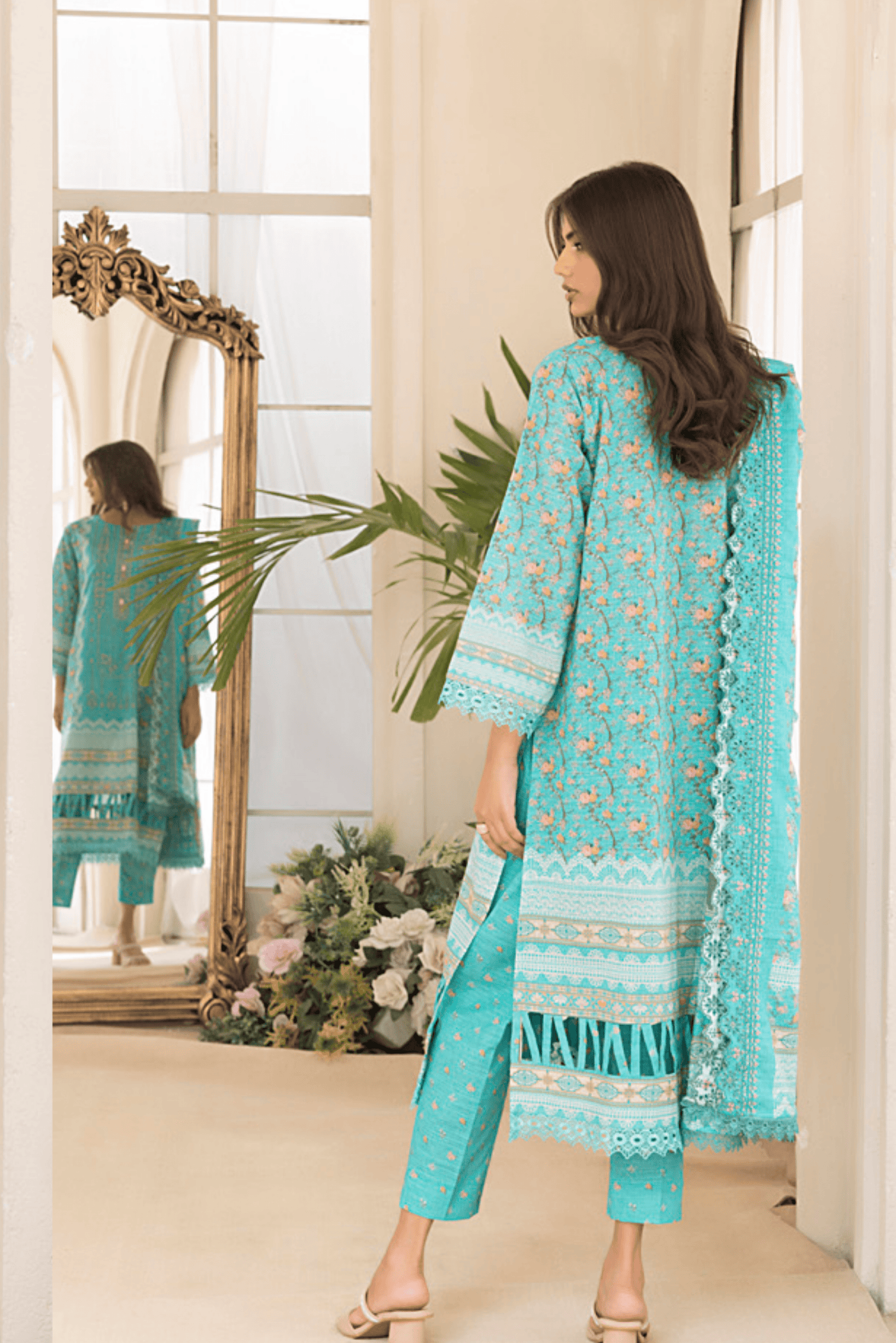 3 Pieces - Regalia Stitched Firoze Embroidered Khaddar Suit