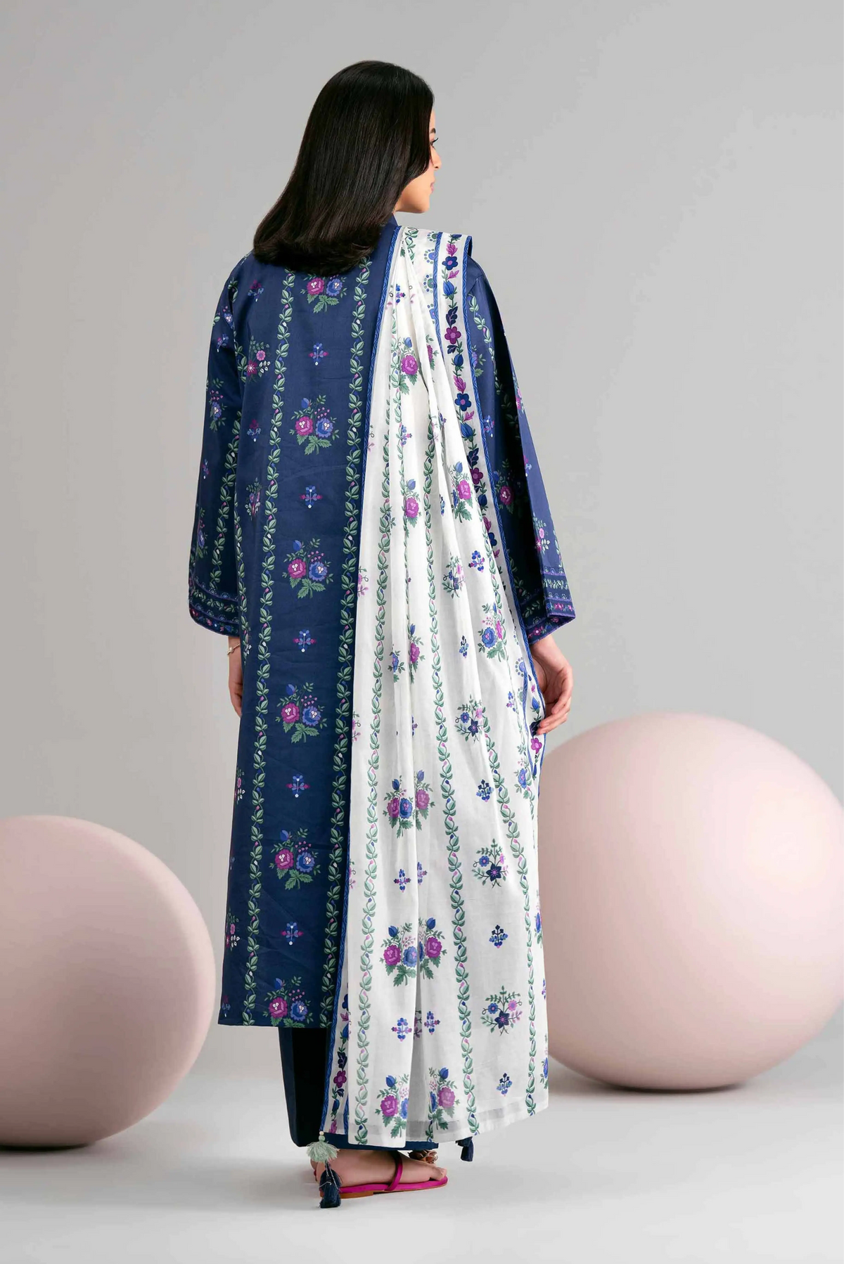 3 Pieces - Nishat Unstitched Blue Ladies Khaddar Suit