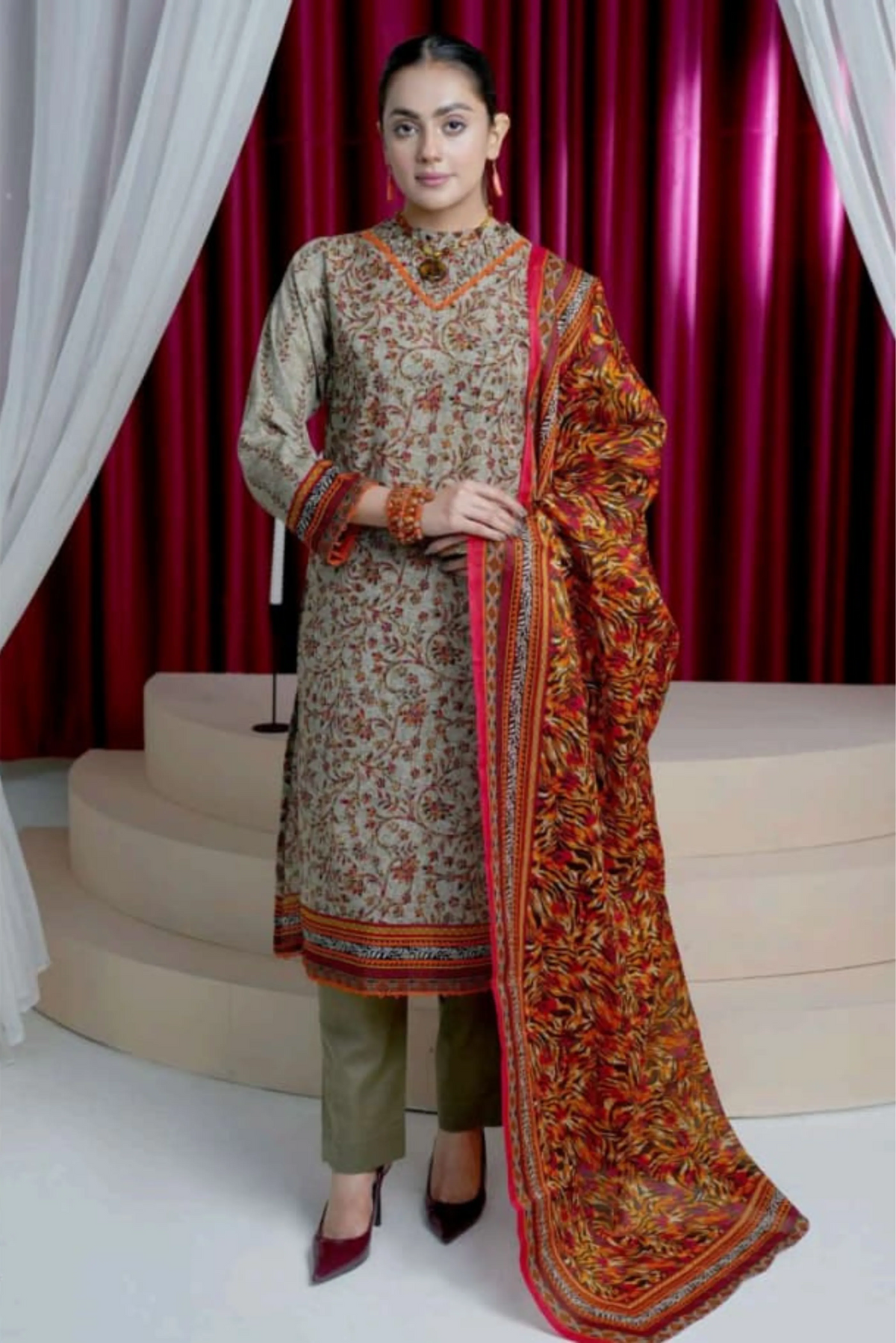 3 Piece - Arfa Unstitched Beach Ladies Transliminor Magic Print Lawn Suit