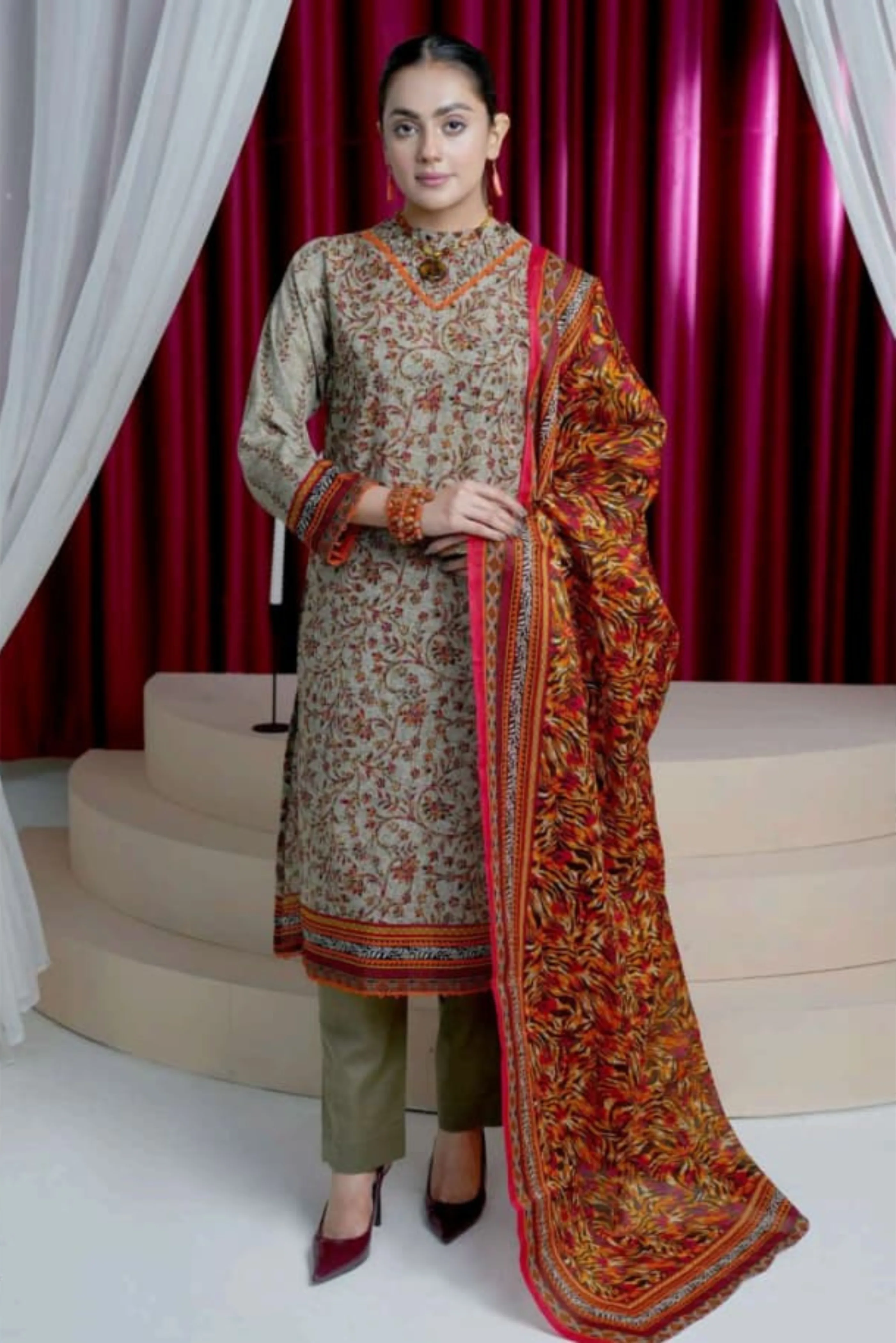 3 Piece - Arfa Unstitched Beach Ladies Transliminor Magic Print Lawn Suit