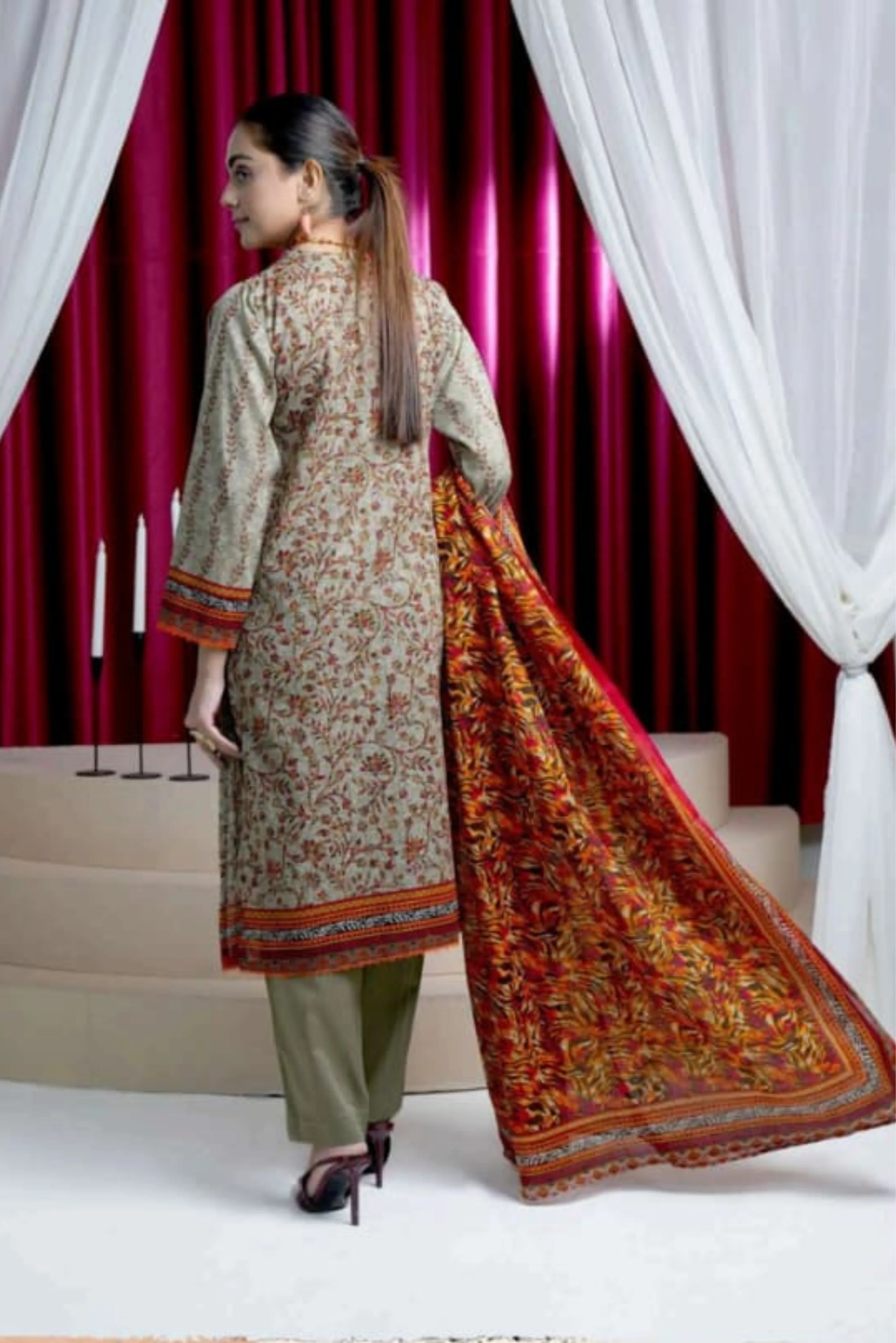 3 Piece - Arfa Unstitched Beach Ladies Transliminor Magic Print Lawn Suit