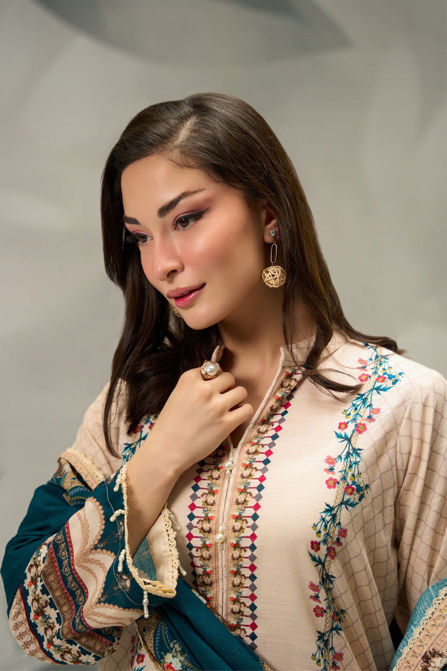 3 Pieces - Regalia Unstitched Skin Printed Khaddar Suit