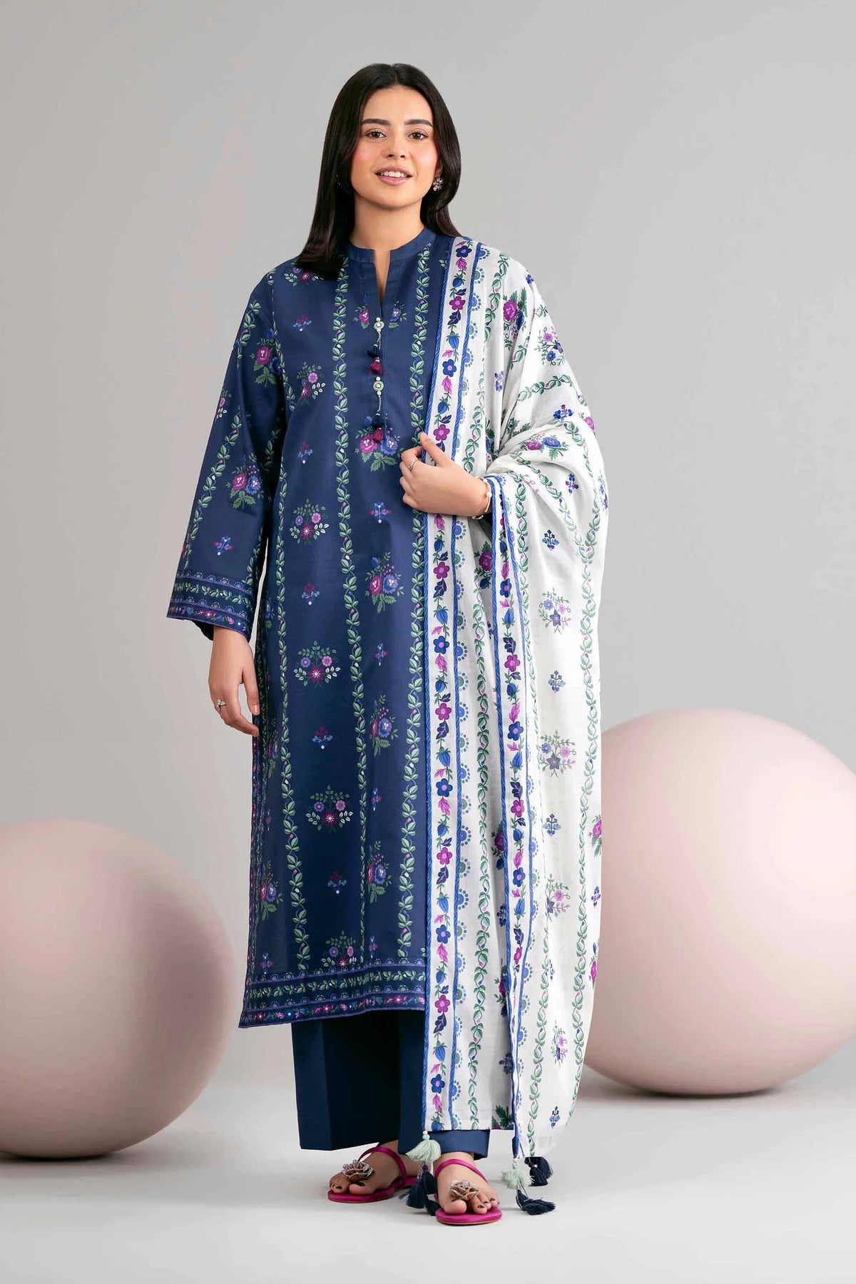 3 Pieces - Nishat Unstitched Blue Ladies Printed  Khaddar Suit