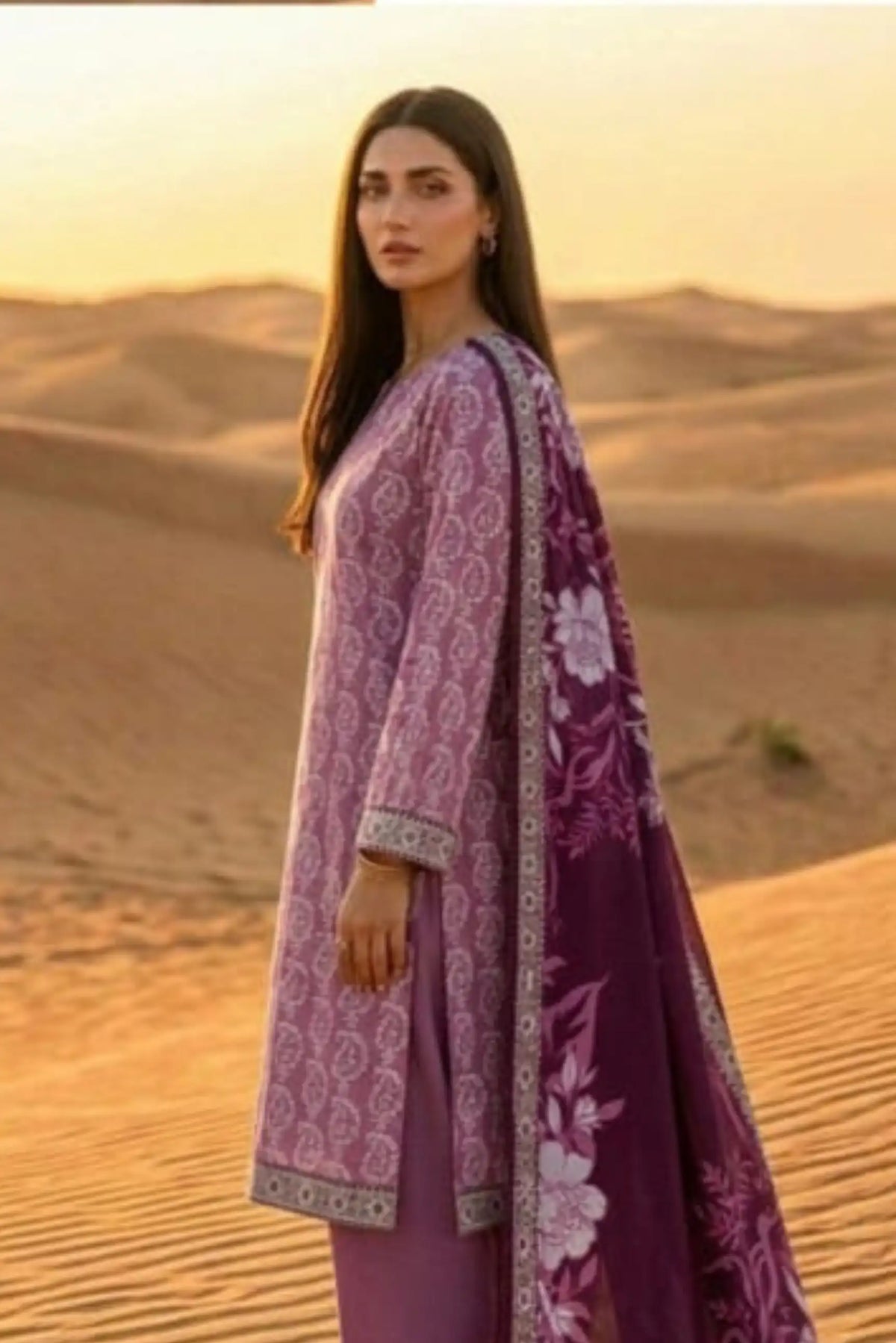 3 Pieces - Janan Unstitched Pink Printed Lawn Suit