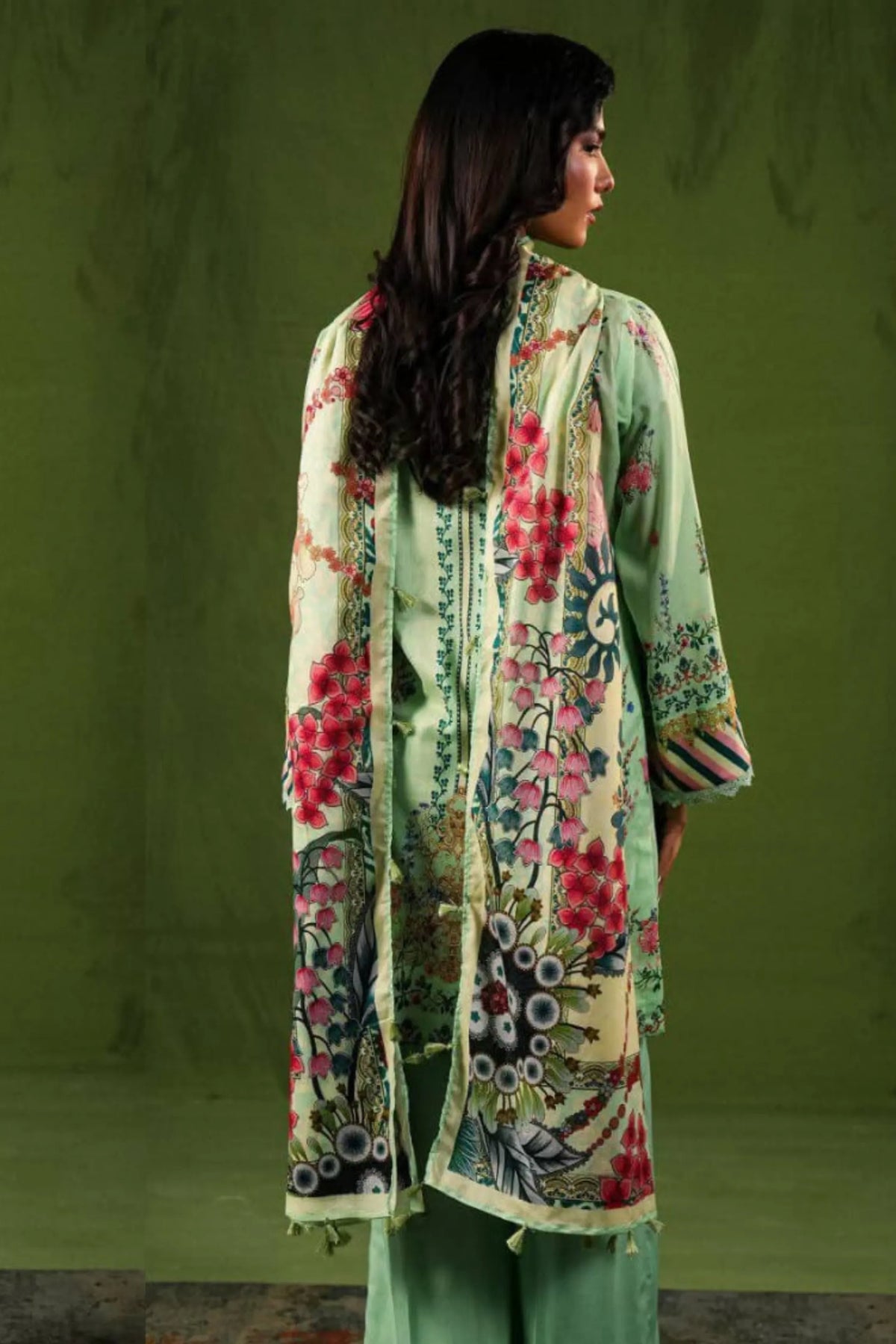 3 Piece: Aangan By Paltar Unstitched Pista Ladies Lawn Suit