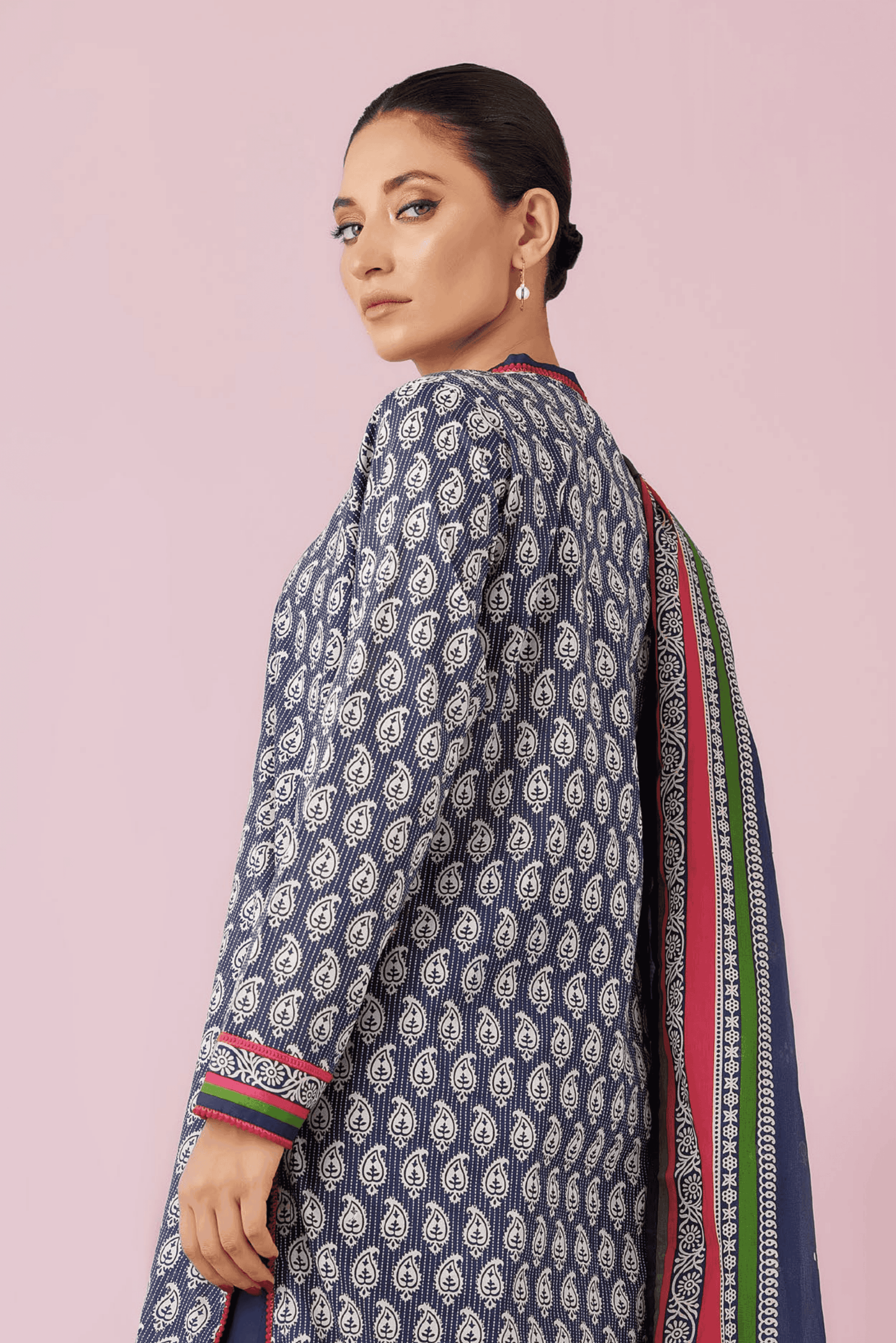 3 Pieces - Orient Unstitched Purple Printed Lawn Suit