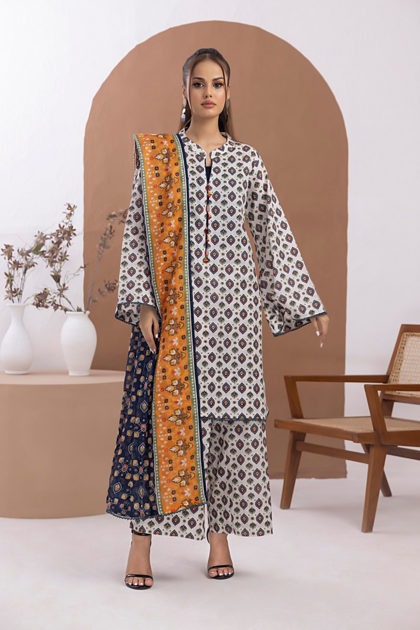 3 Pieces - Regalia Unstitched Skin Printed Lawn Suit