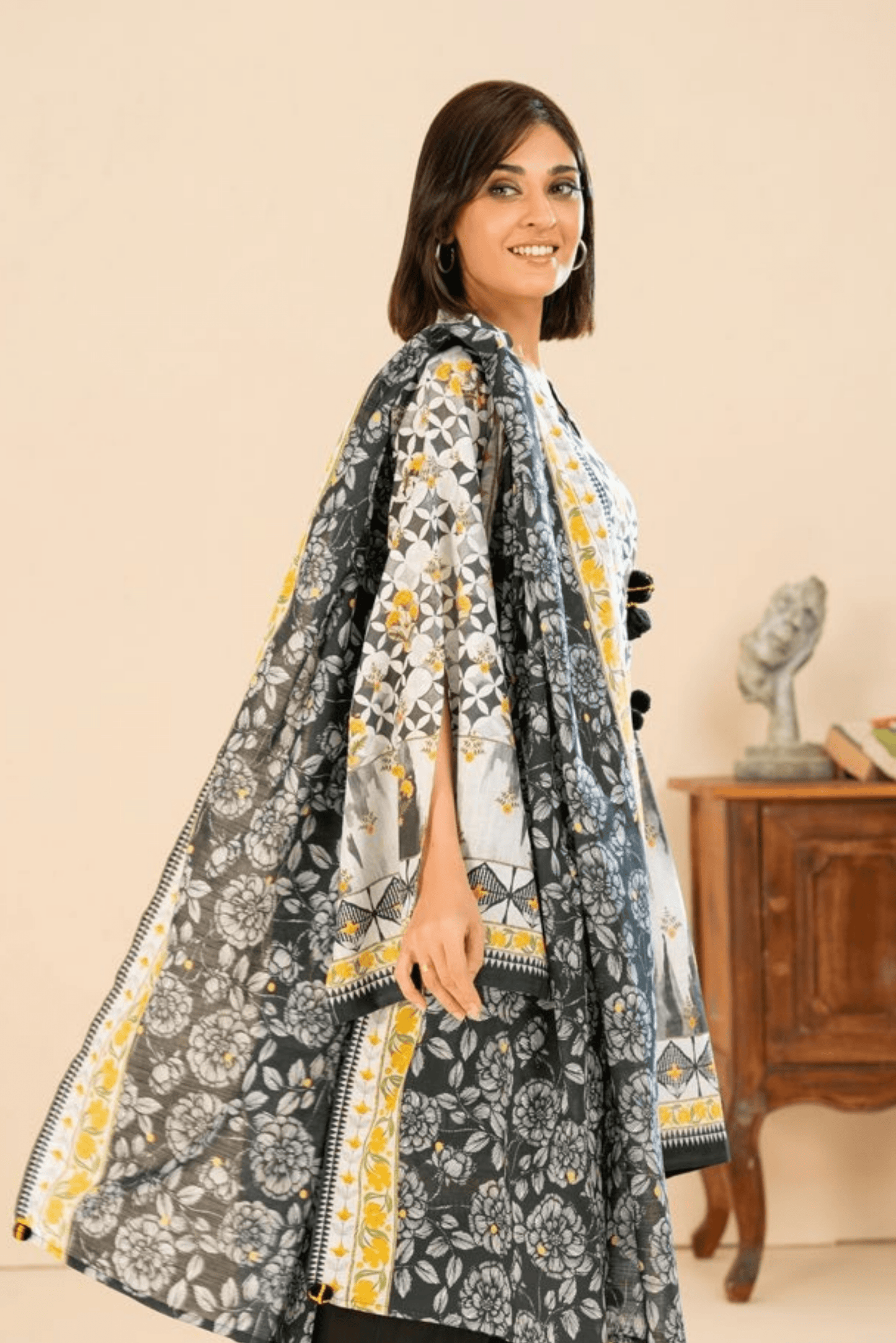 3 Pieces - GulAhmed Unstitched Black&White Printed Khaddar Suit