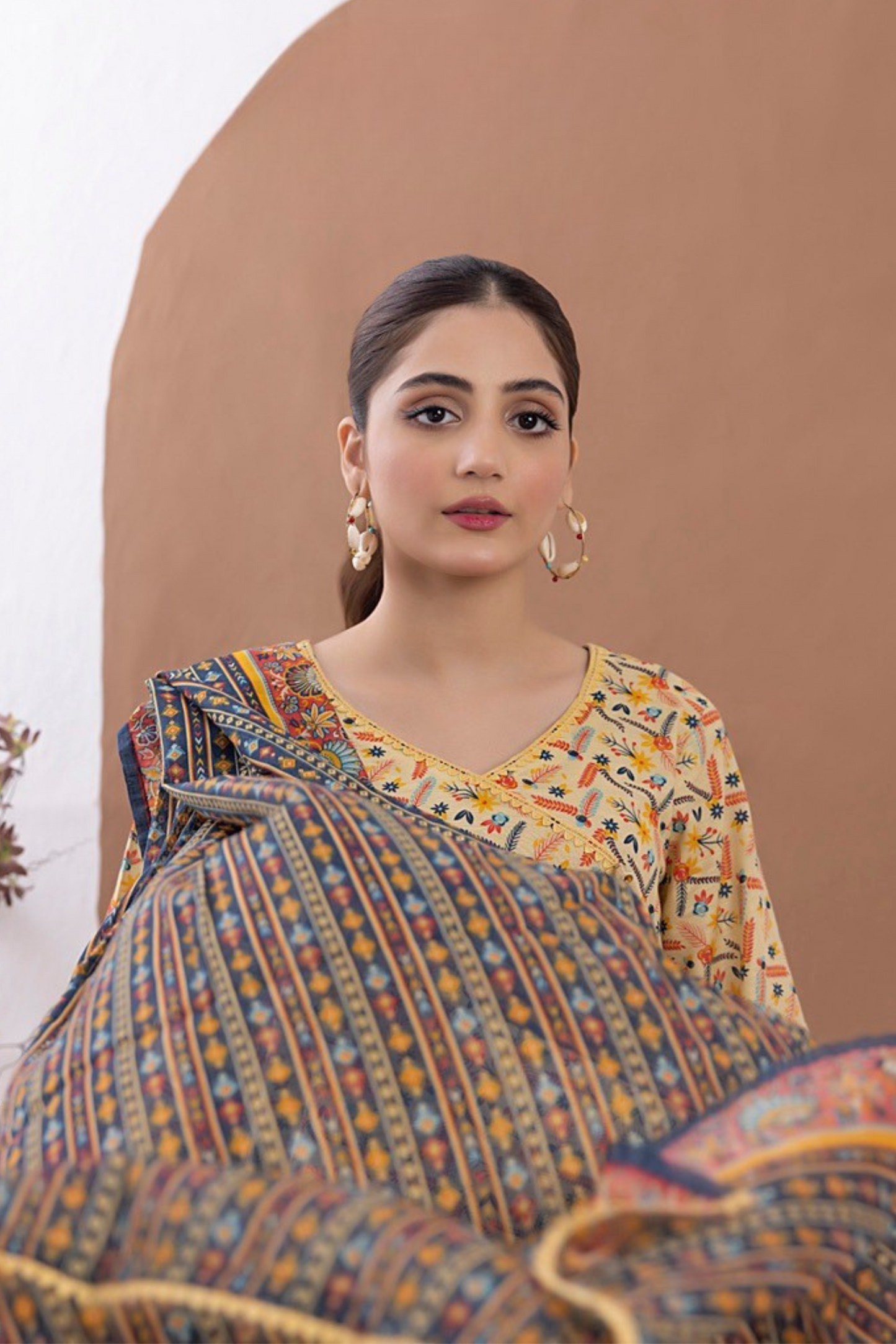 3 Pieces - Regalia Unstitched Pale Yellow Printed Lawn Suit