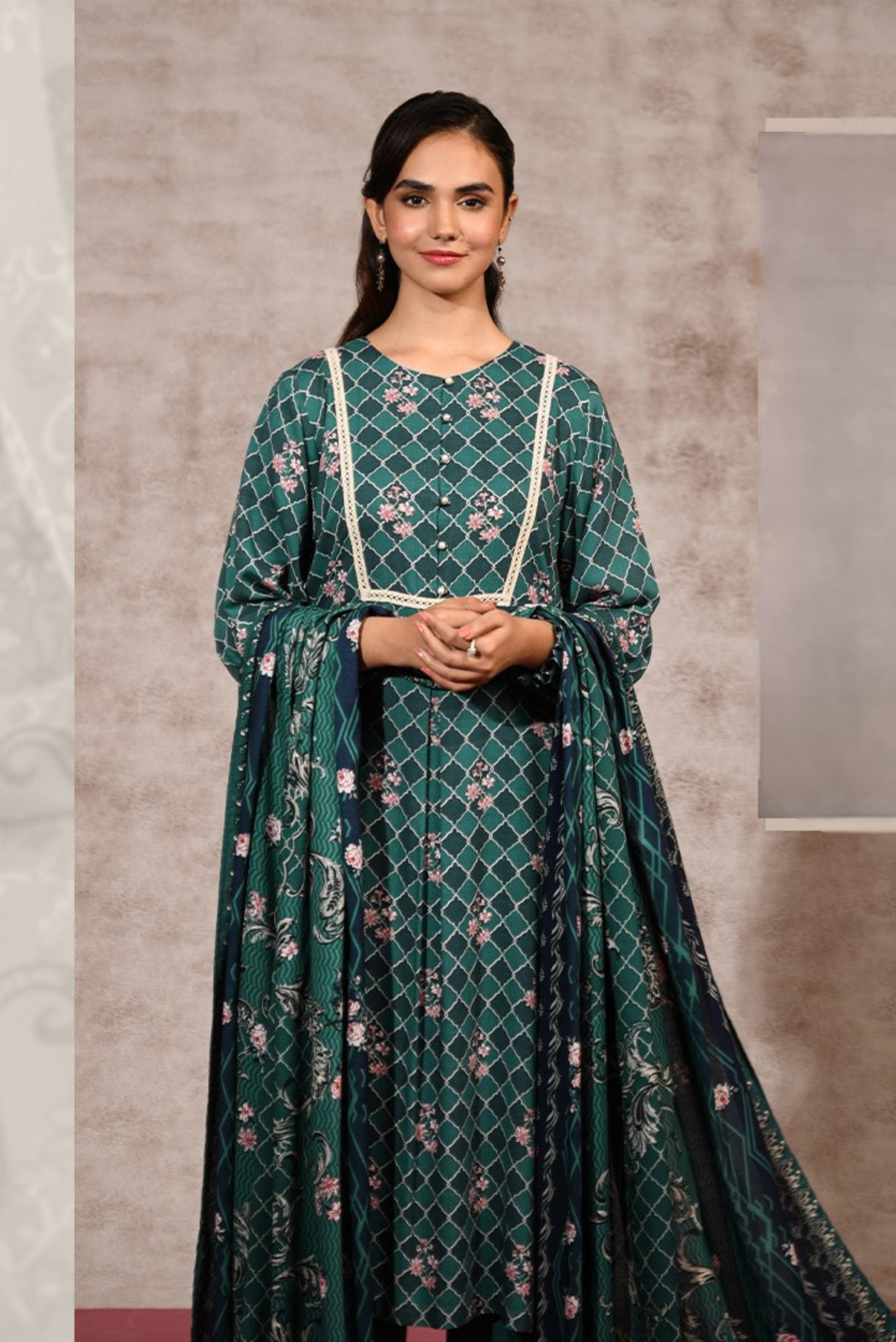 3 Pieces - Nishat Unstitched Green Printed Linen Suit