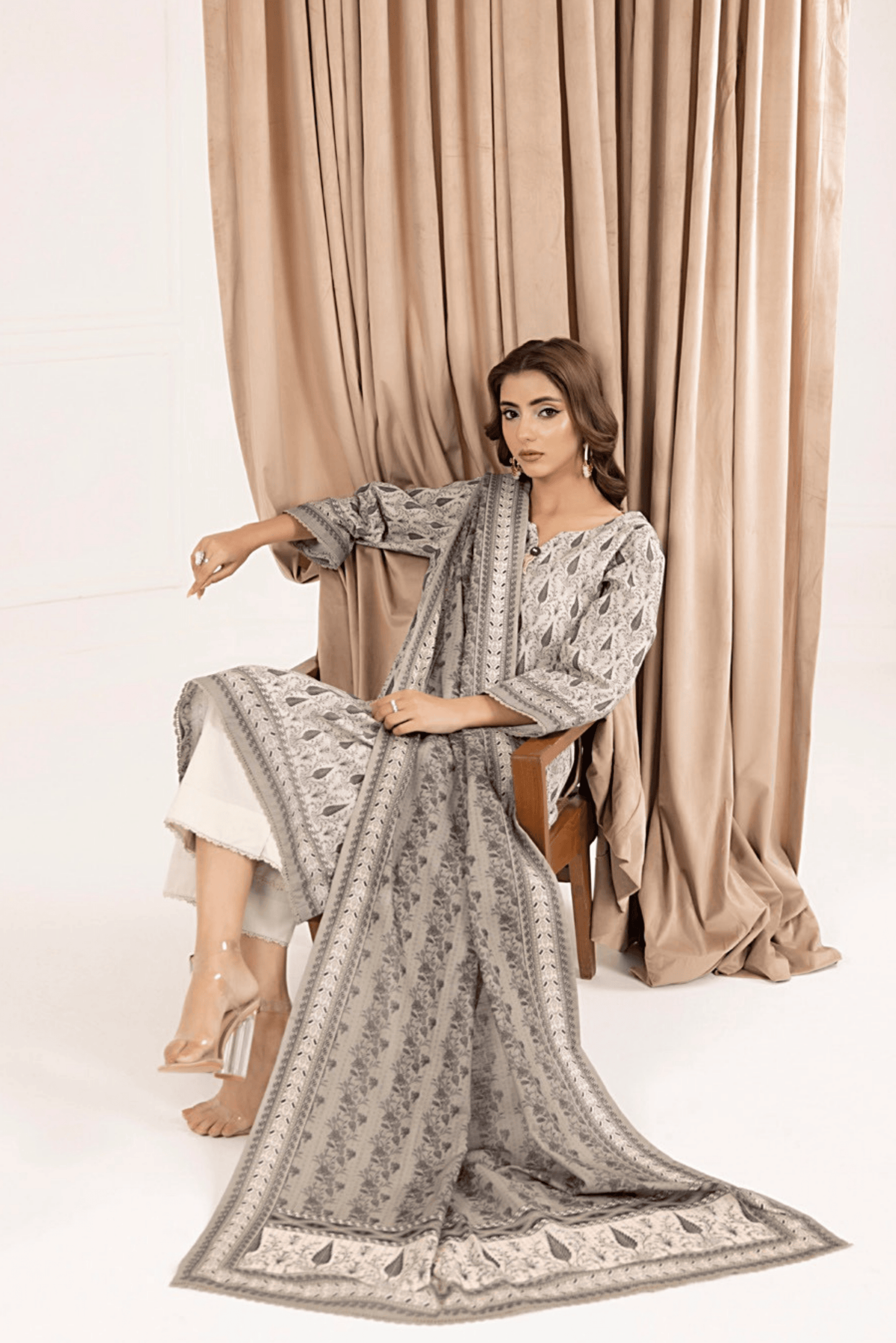 3 Pieces - Regalia Unstitched White Printed Khaddar Suit