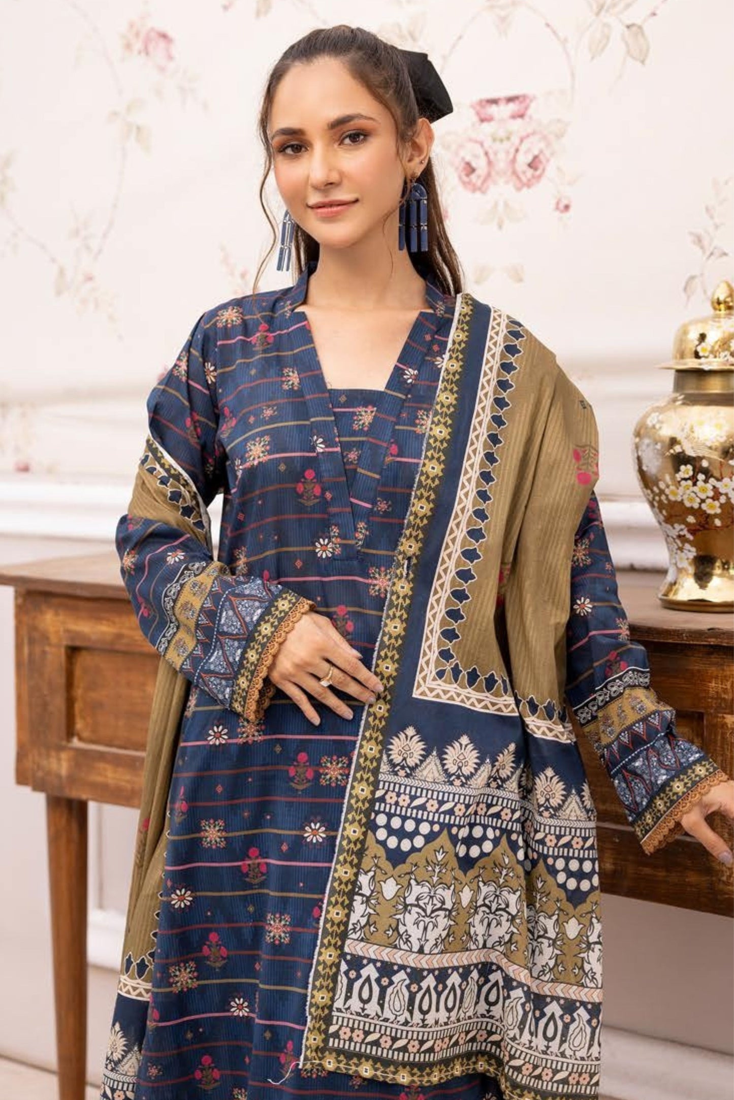 3 Pieces - Haya By Legends Unstitched Blue Printed Lawn Suit