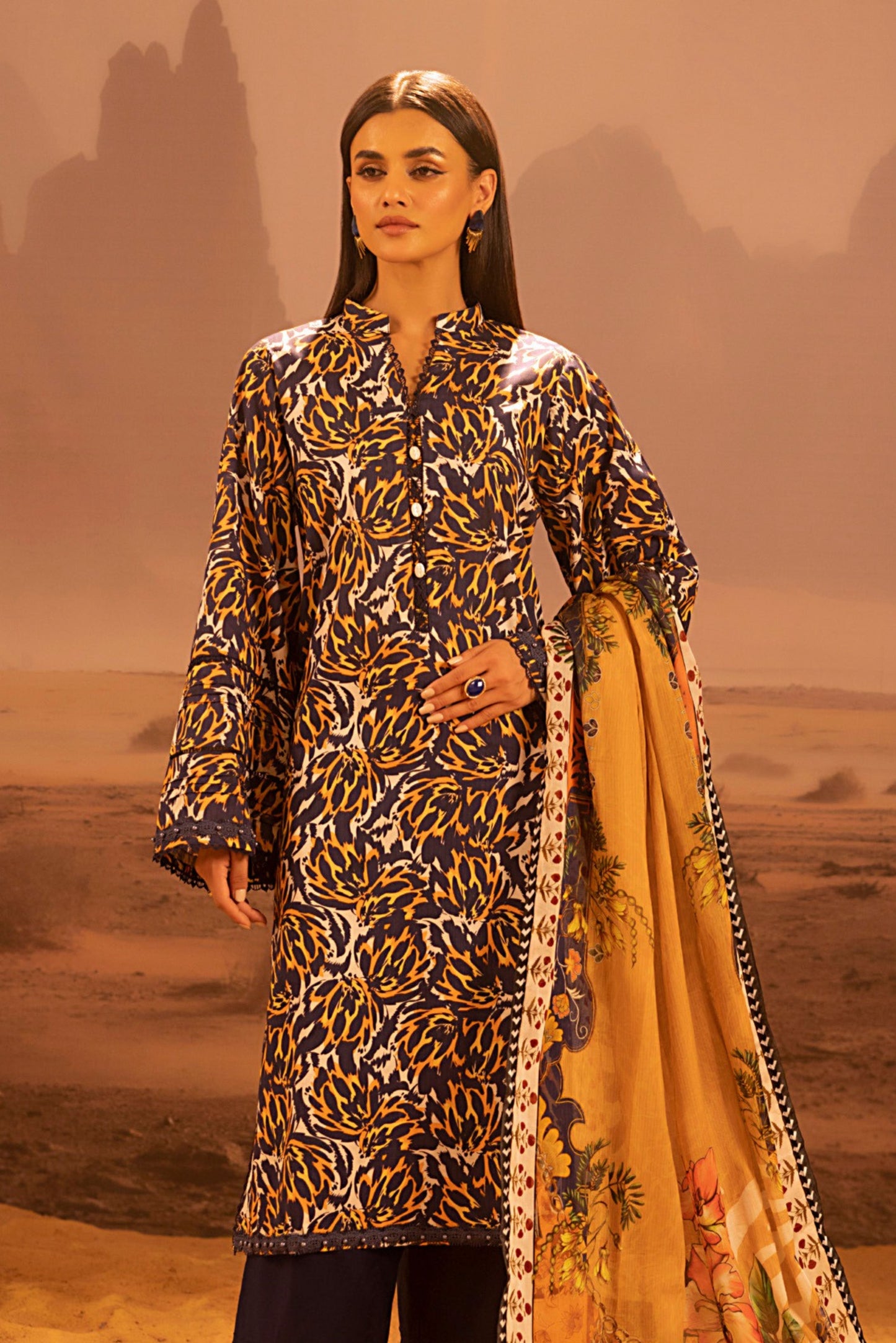 3 Pieces - Regalia Unstitched Cheeta Mid Summer Cotton Suit