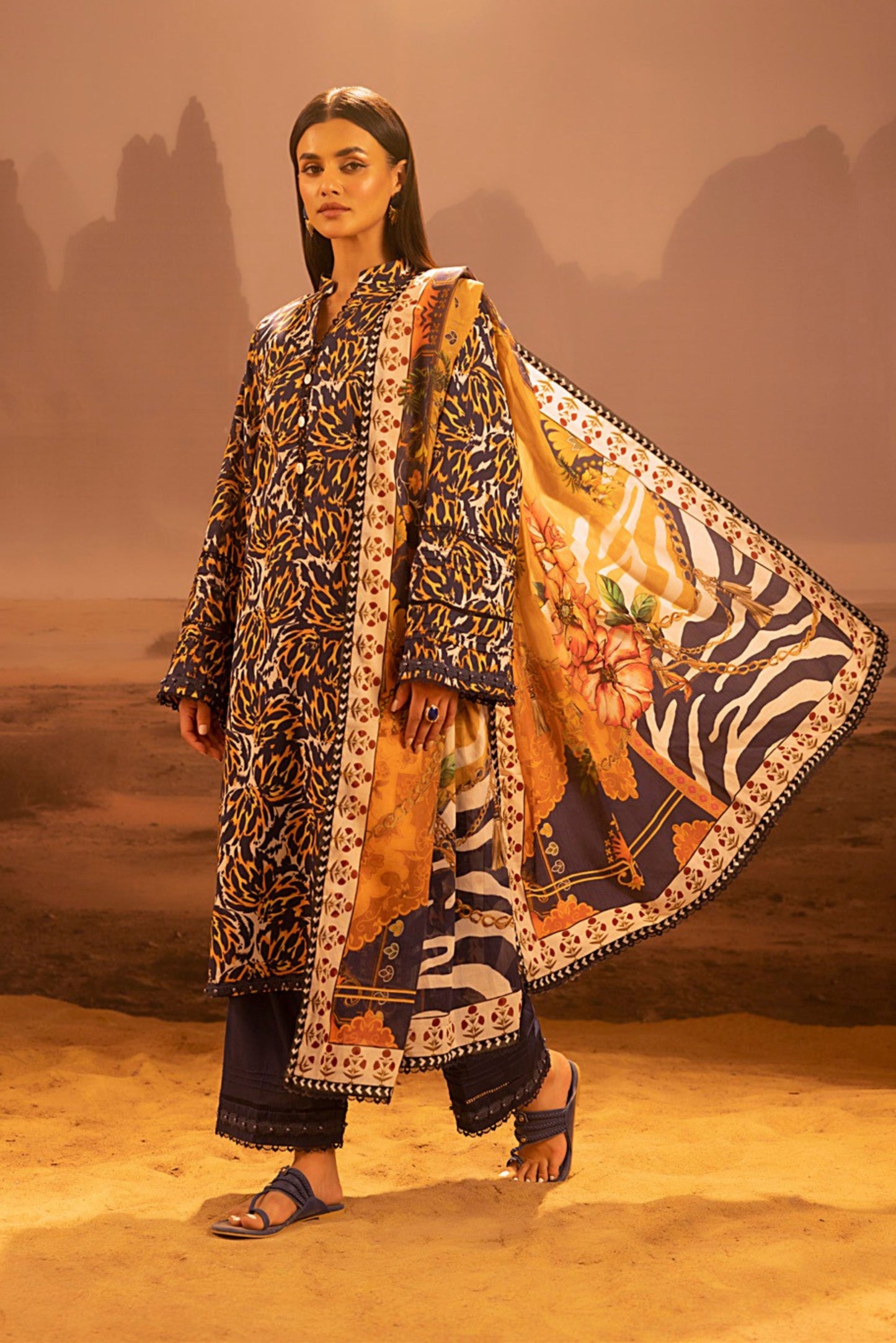 3 Pieces - Regalia Unstitched Cheeta Mid Summer Cotton Suit