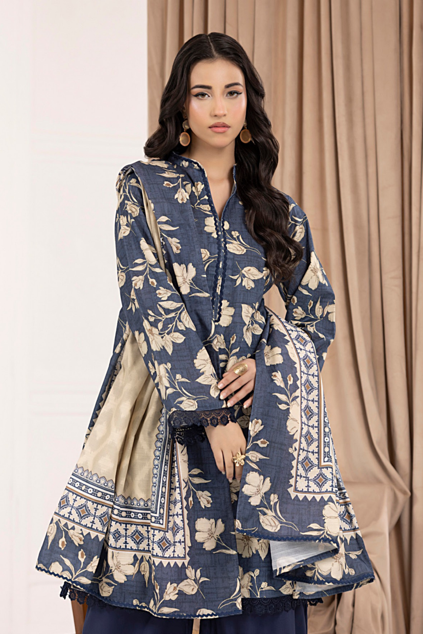 3 Pieces - Regalia Unstitched Graish Blue Printed Khaddar Suit