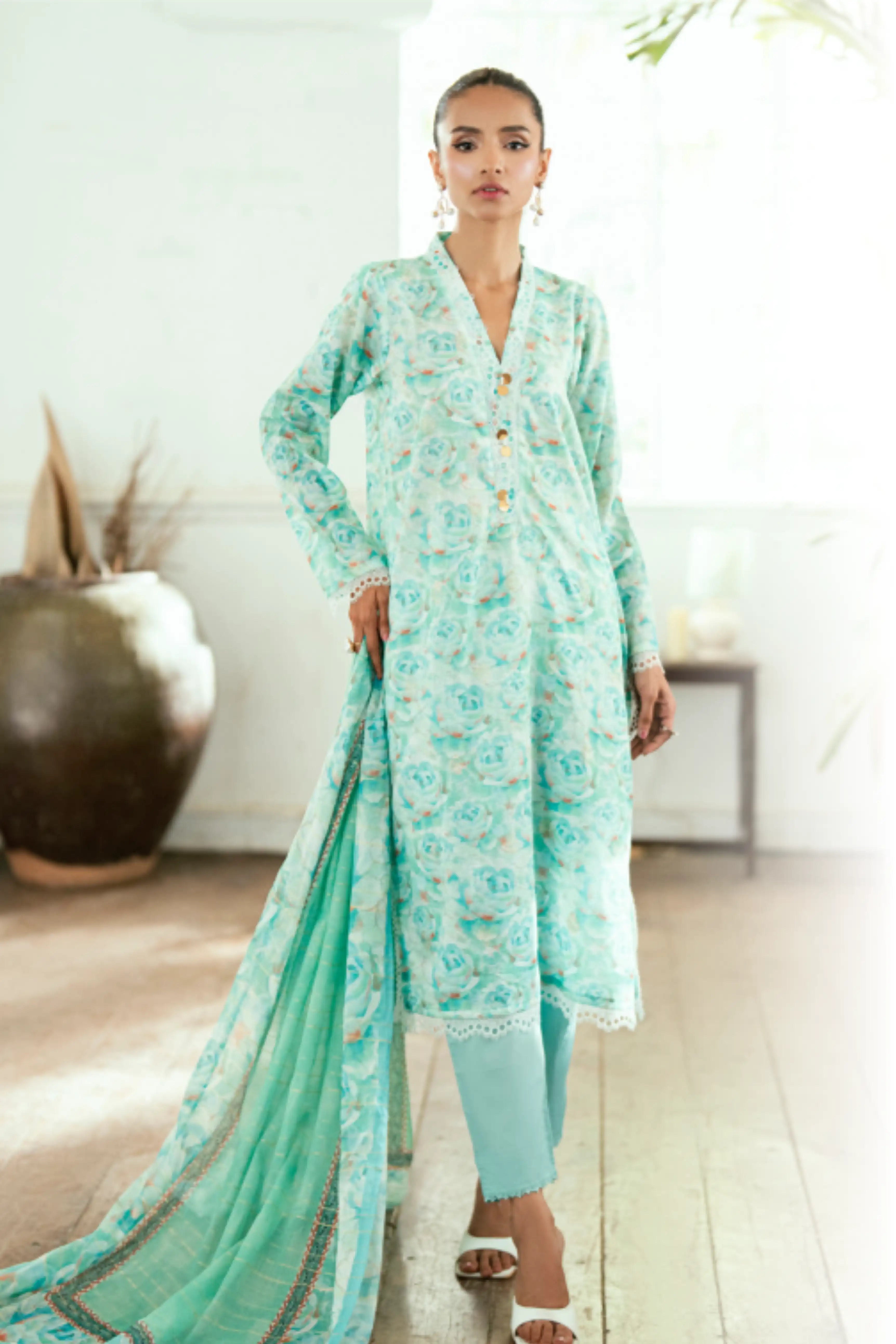 3 Pieces - Regalia Unstitched Ferozi Jscquard Cambric Suit