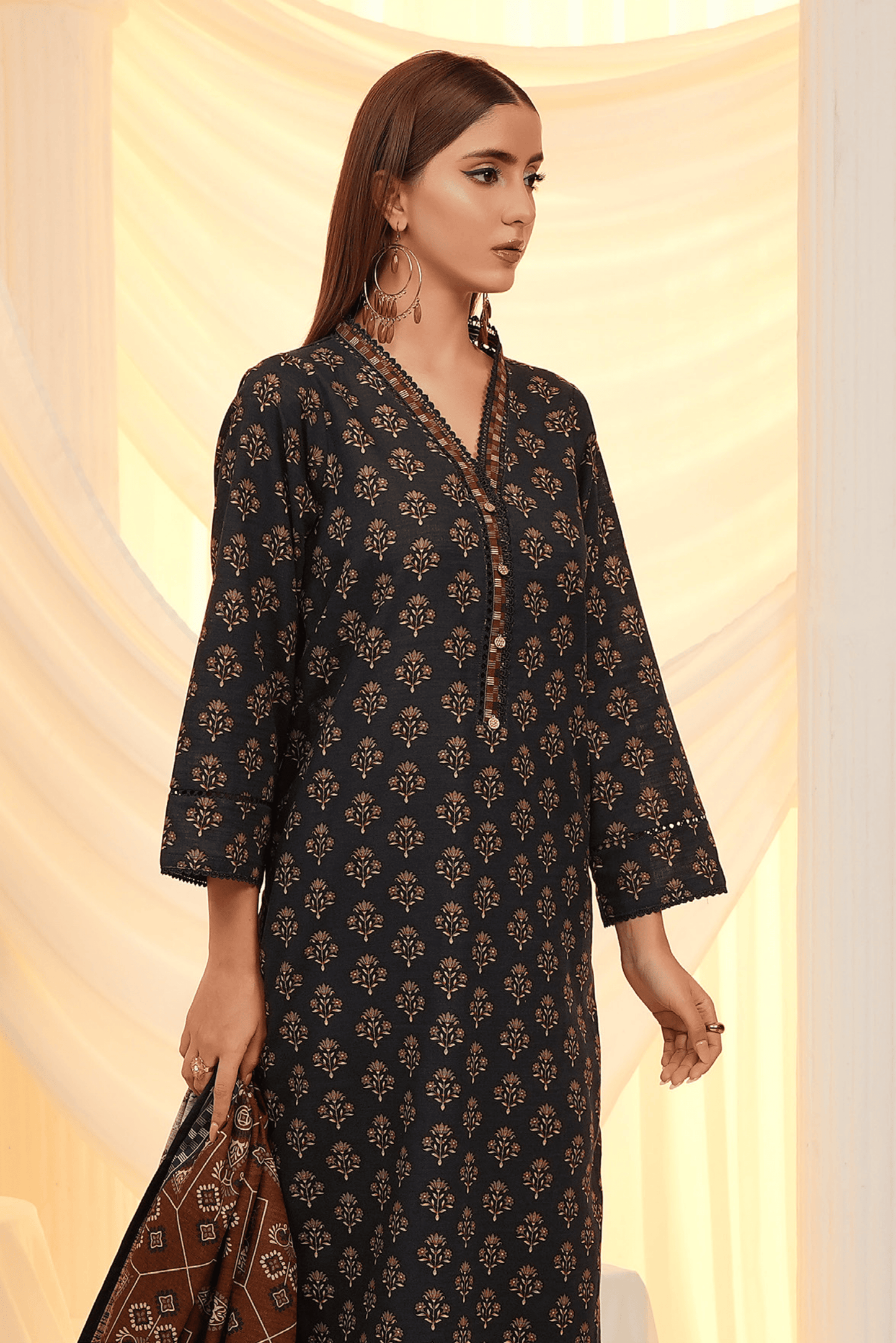 3 Pieces - Regalia Unstitched Blue Printed Khaddar Suit