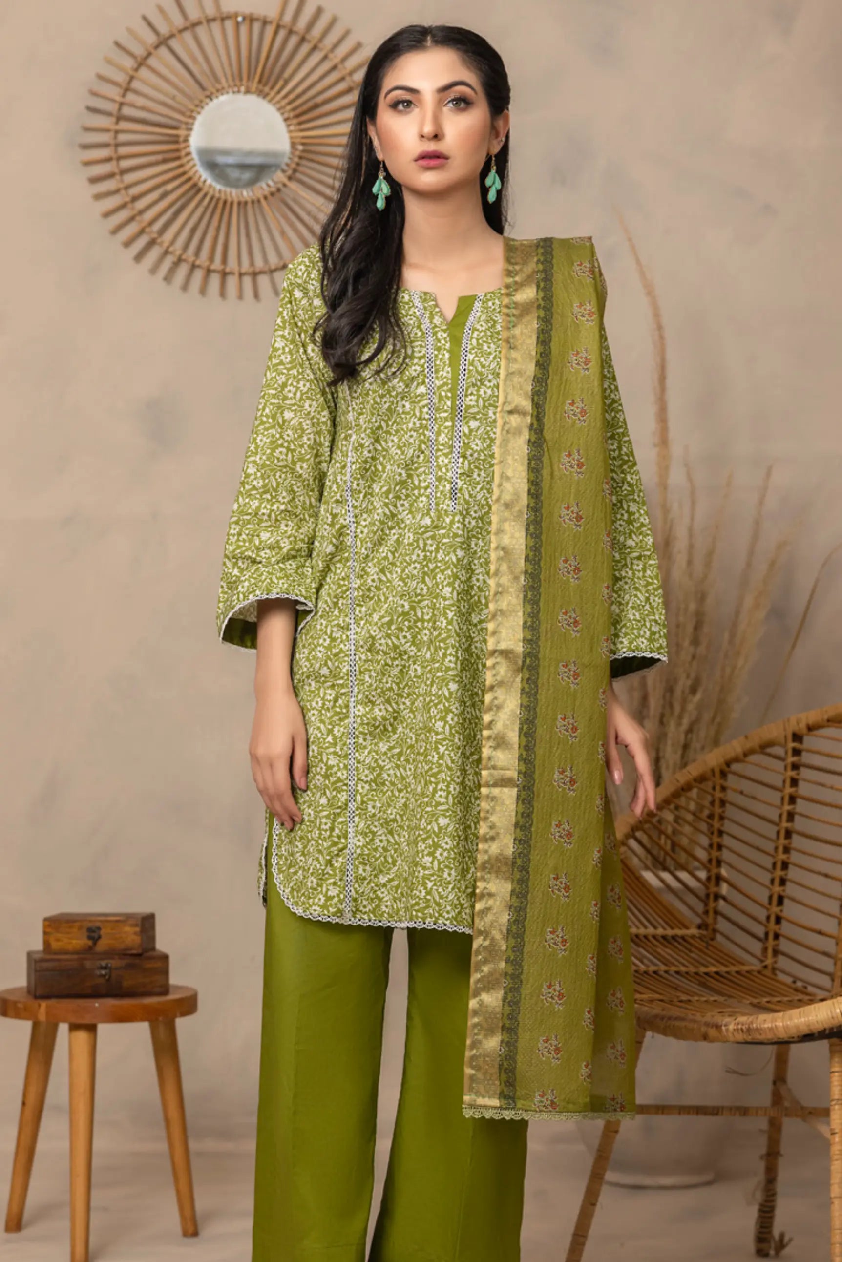 3 Pieces - Regalia Unstitched Parrot Fancy Zari Dupatta Printed Shirt Lawn Suit